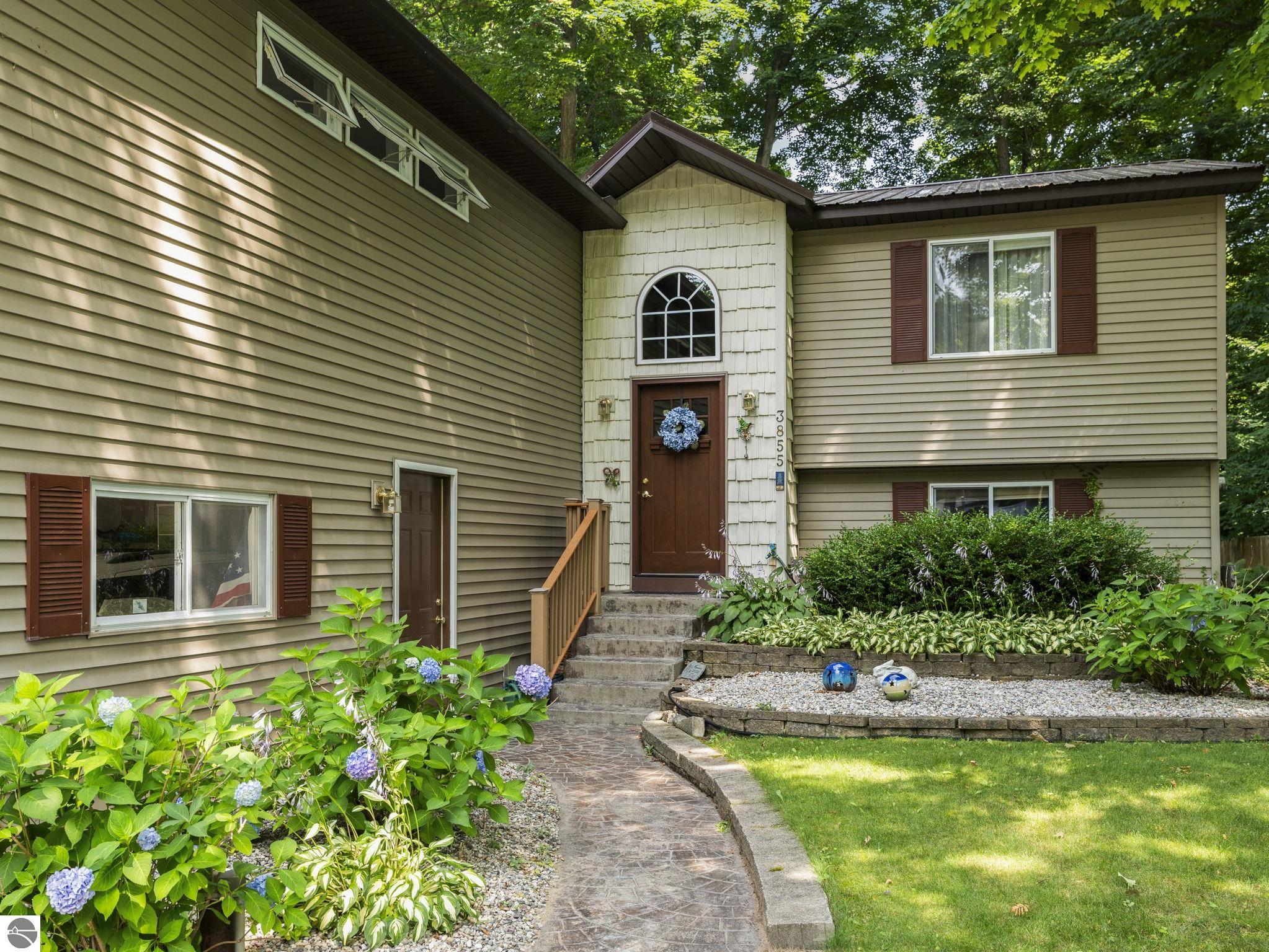 3855 White Birch Drive