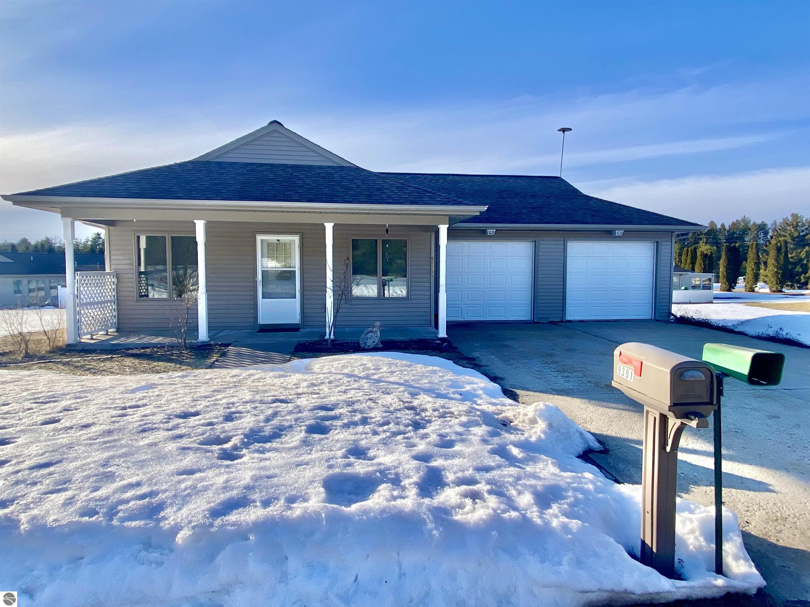 9391 NE Chippewa Drive # 21