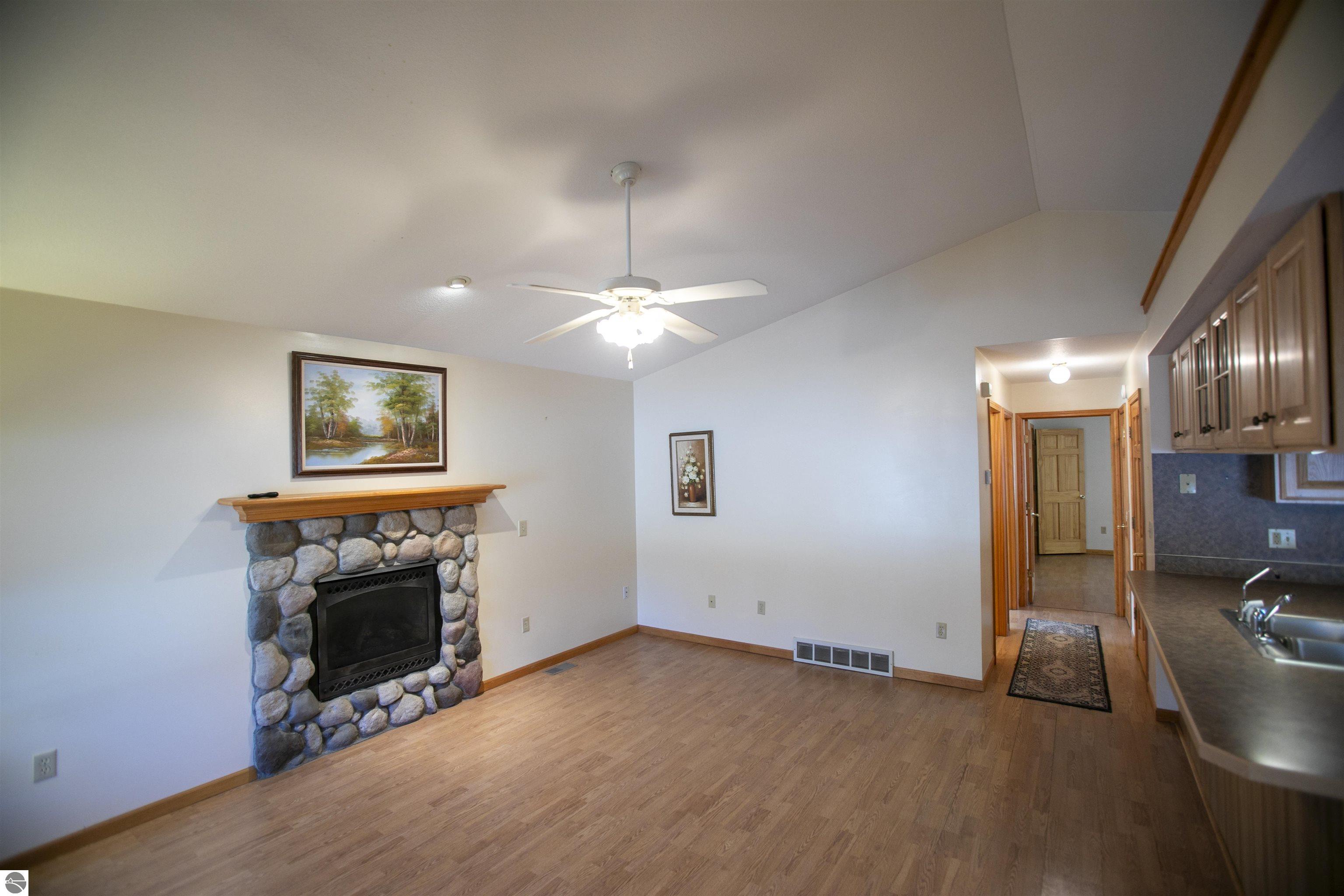 9391 NE Chippewa Drive # 21