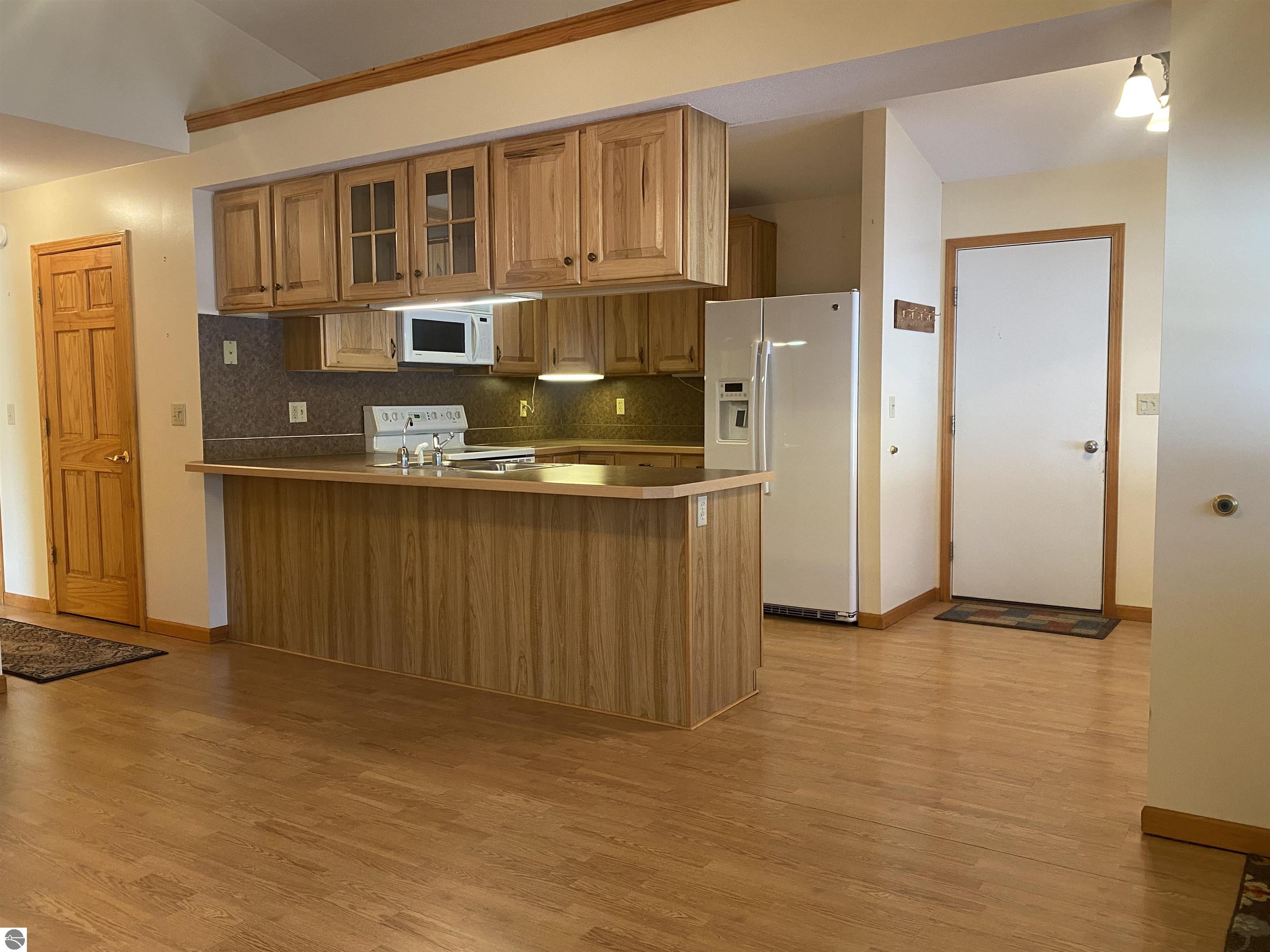 9391 NE Chippewa Drive # 21