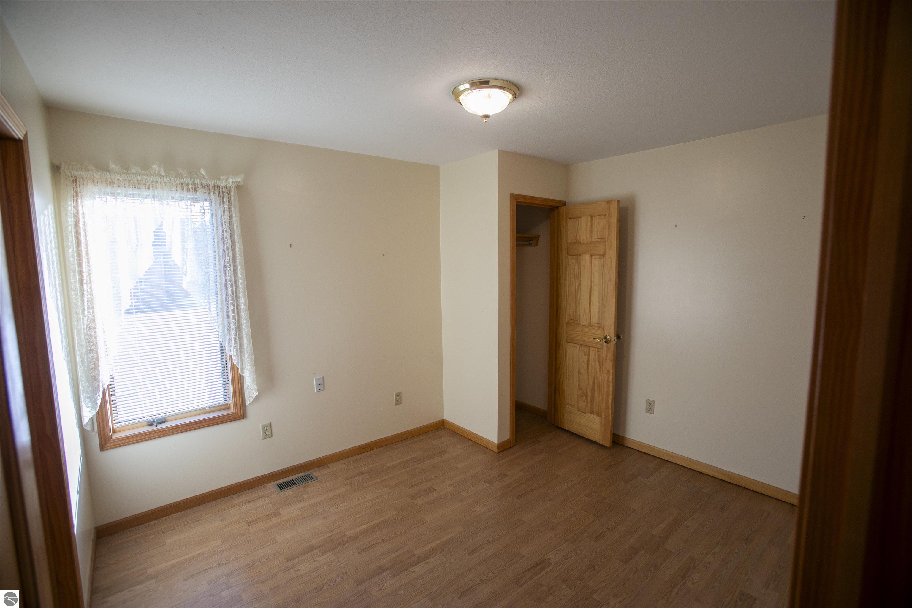 9391 NE Chippewa Drive # 21