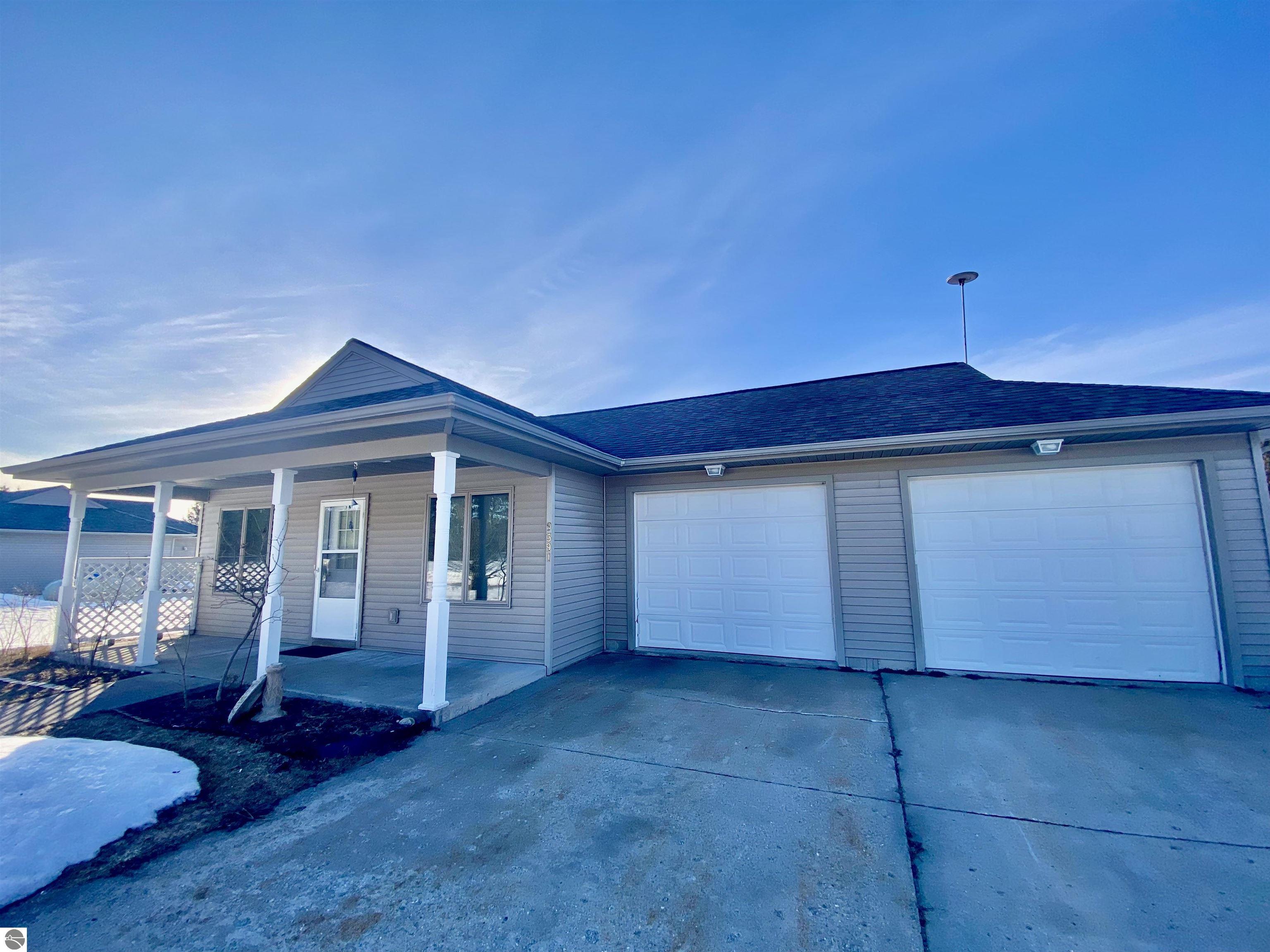 9391 NE Chippewa Drive # 21