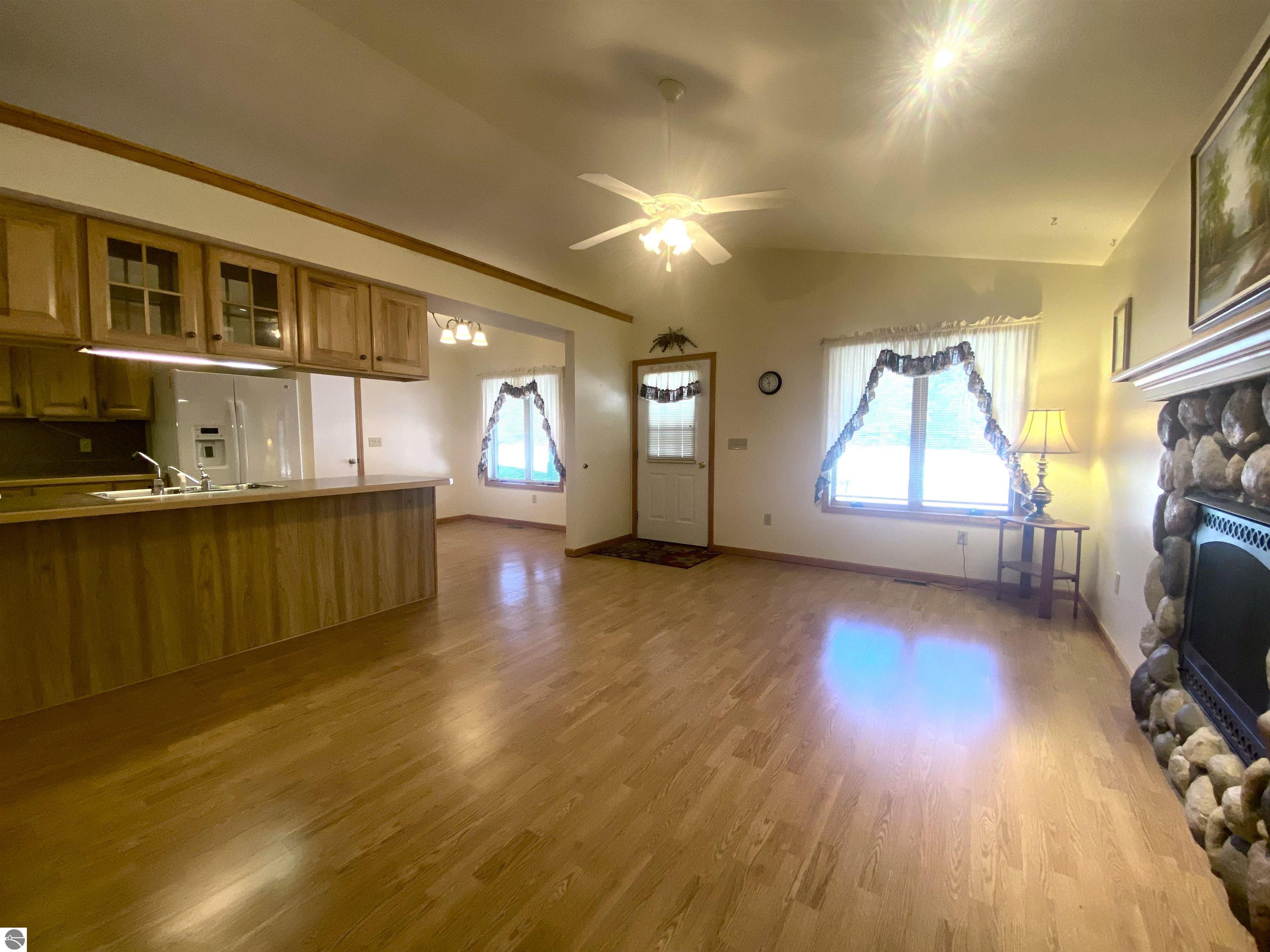 9391 NE Chippewa Drive # 21