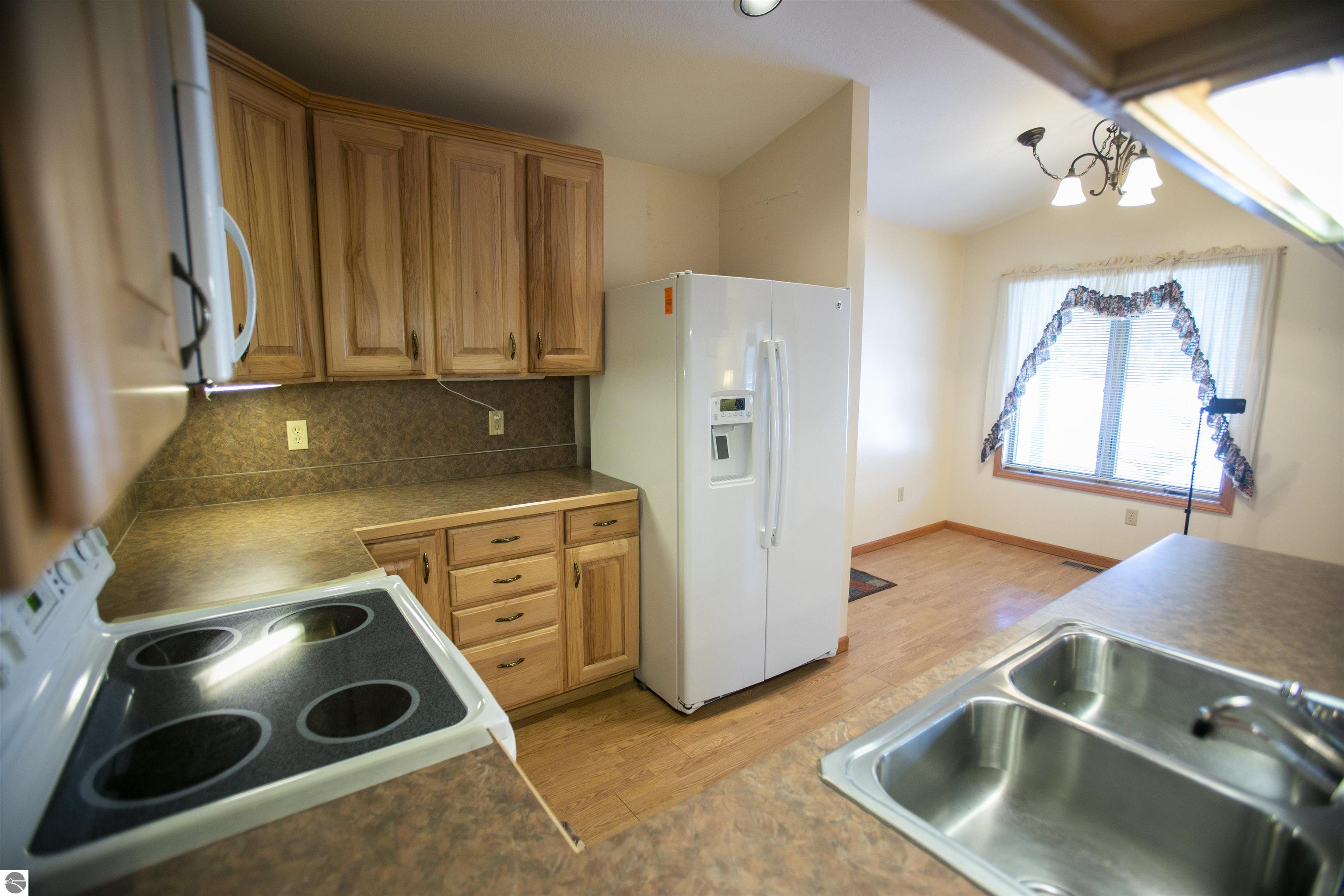 9391 NE Chippewa Drive # 21