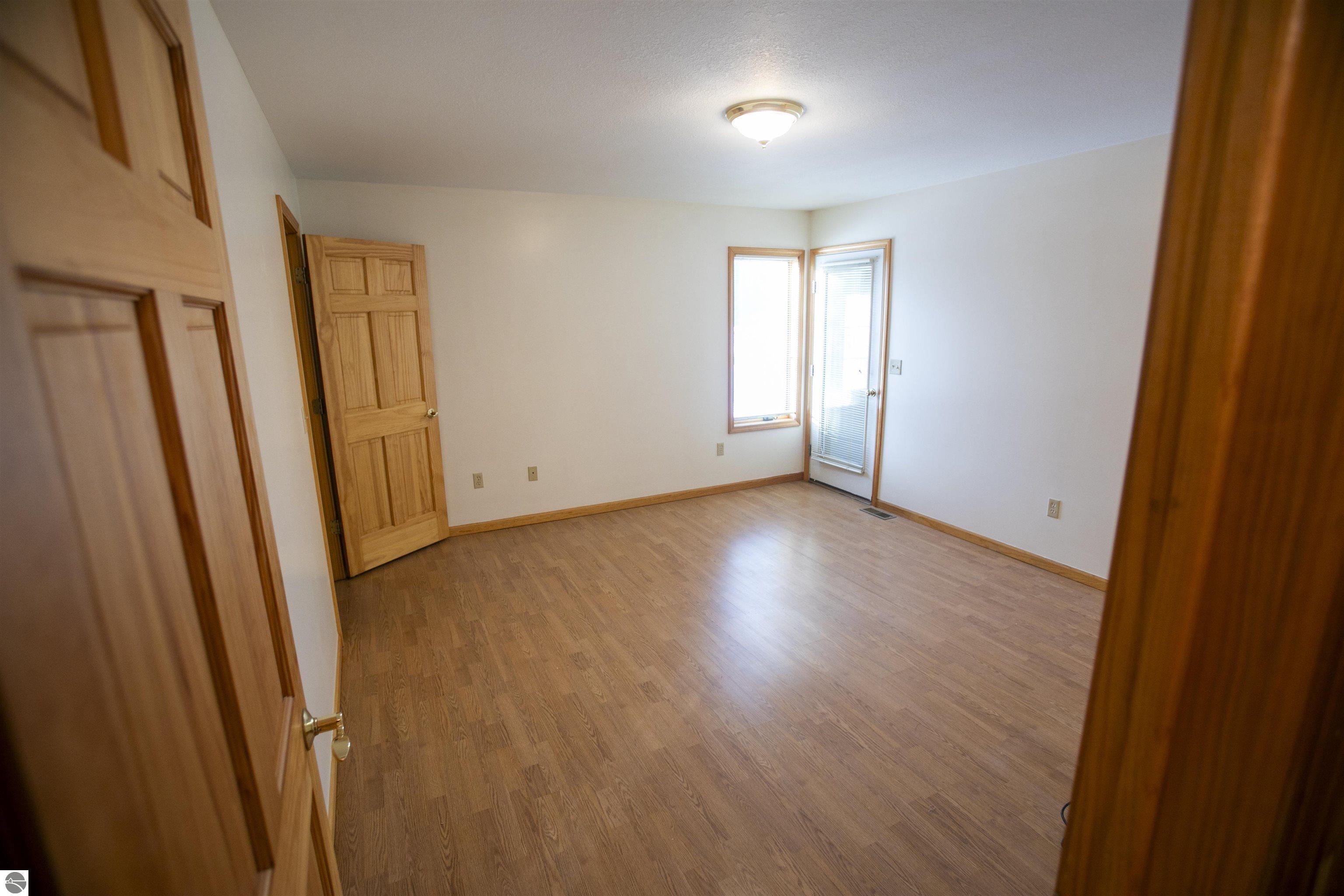 9391 NE Chippewa Drive # 21
