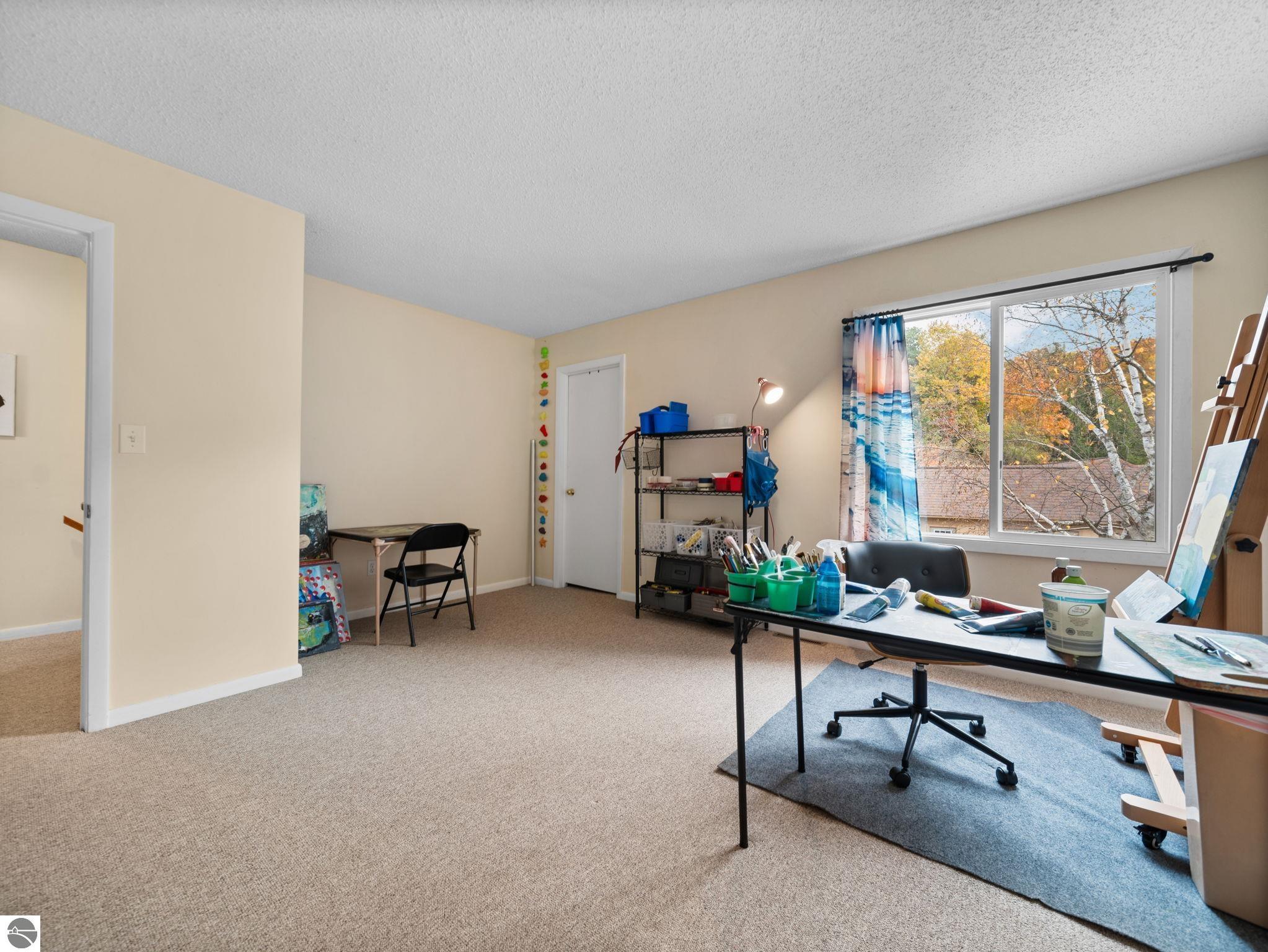 246 Peninsula Hills