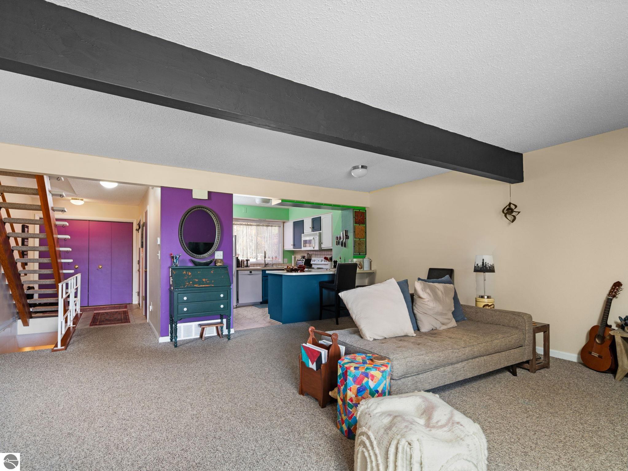 246 Peninsula Hills