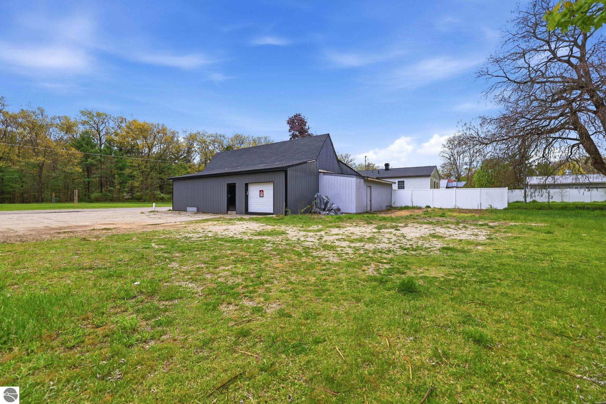 11316 W M-179
