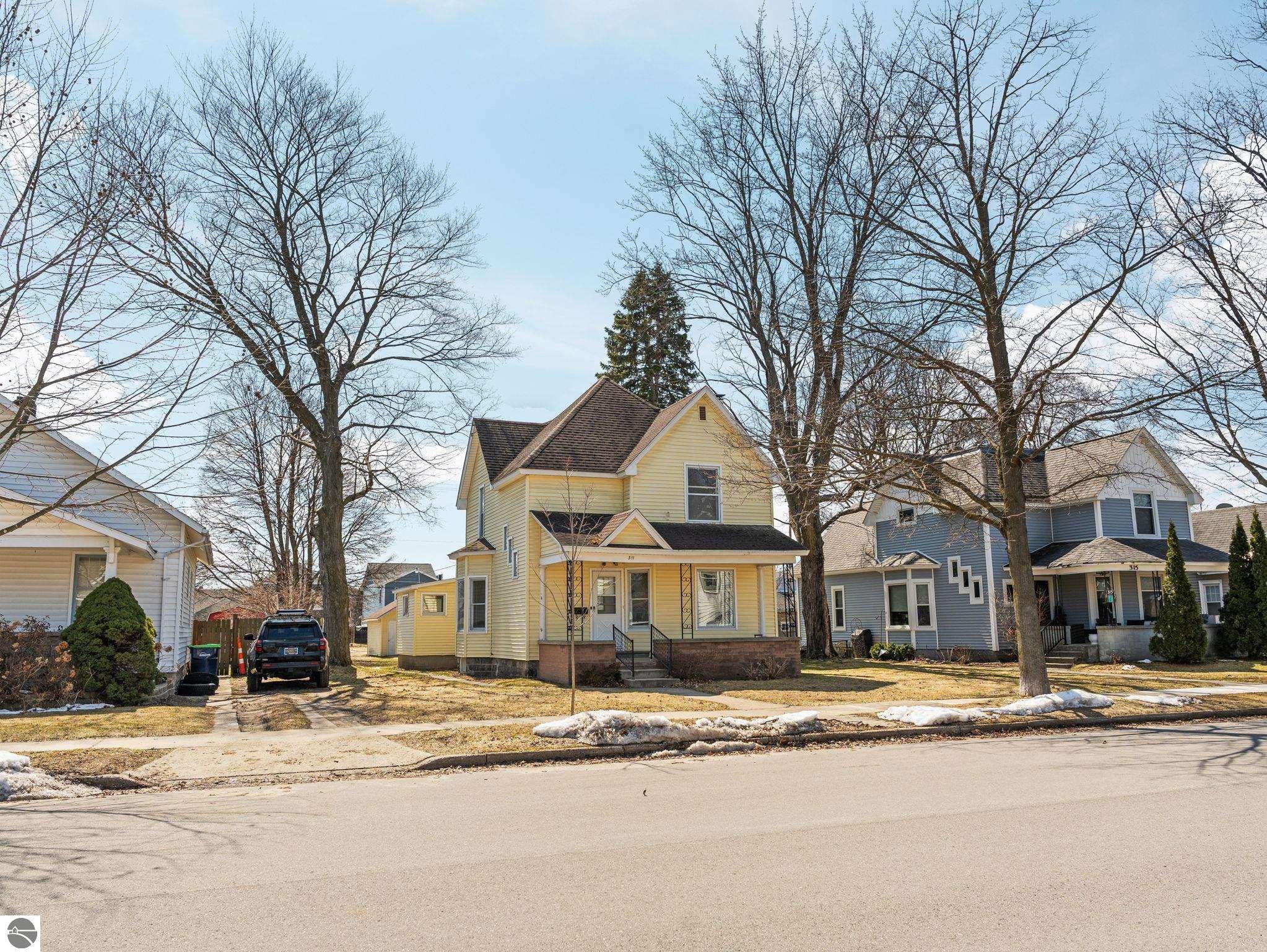 311 W Twelfth Street