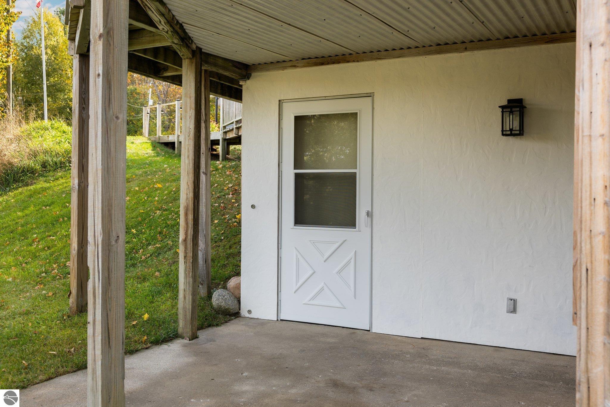 4525 Strait Road