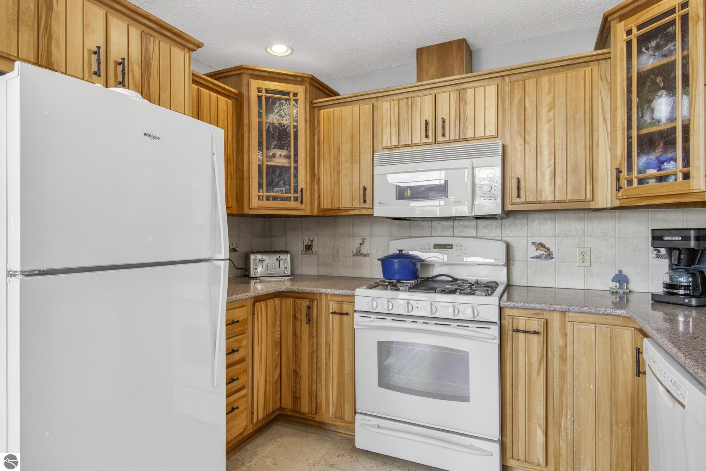 2414 Lake Drive # 7