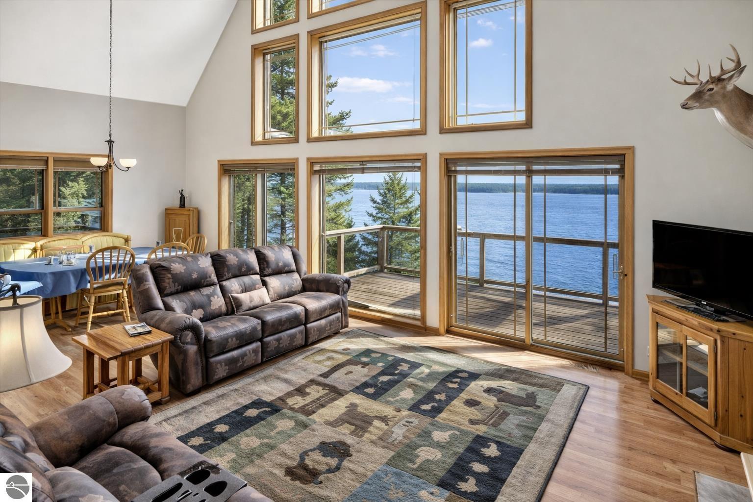 2414 Lake Drive # 7