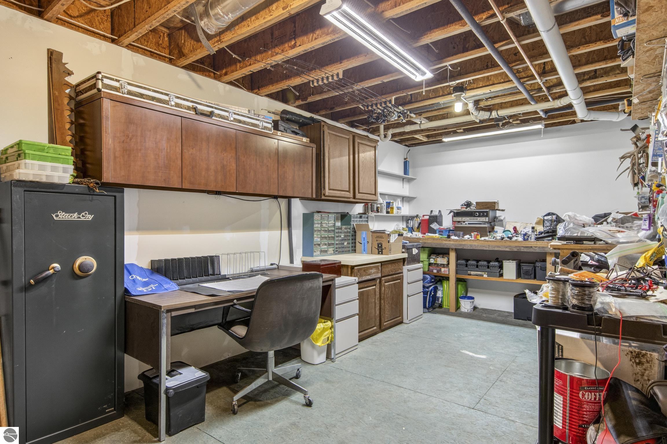2414 Lake Drive # 7