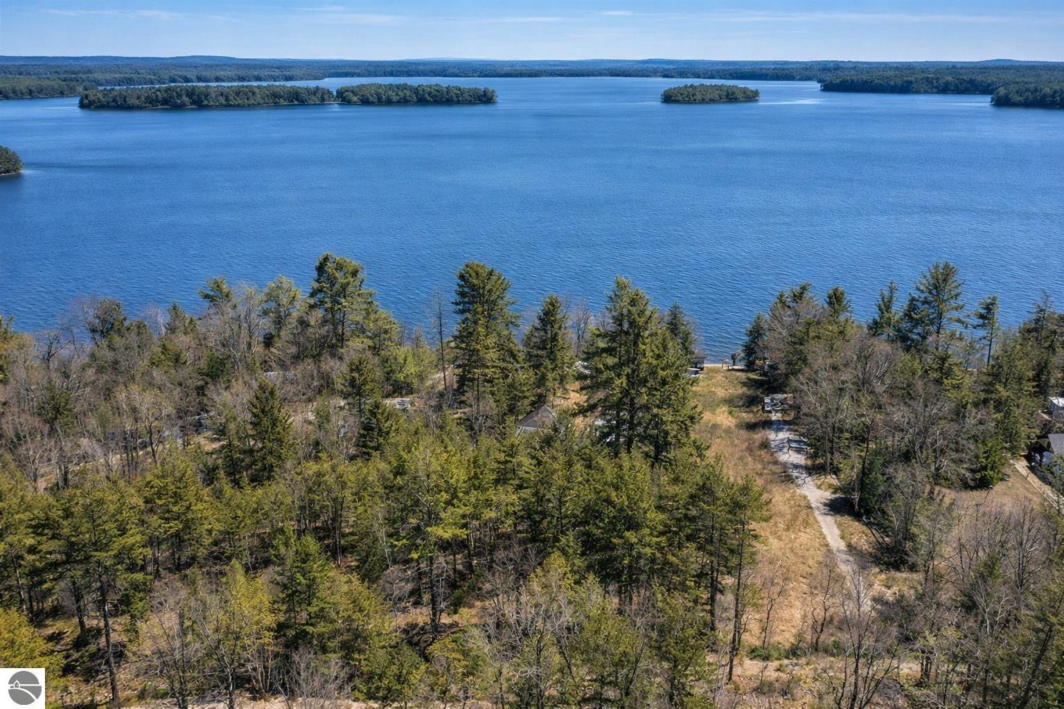 2414 Lake Drive # 7