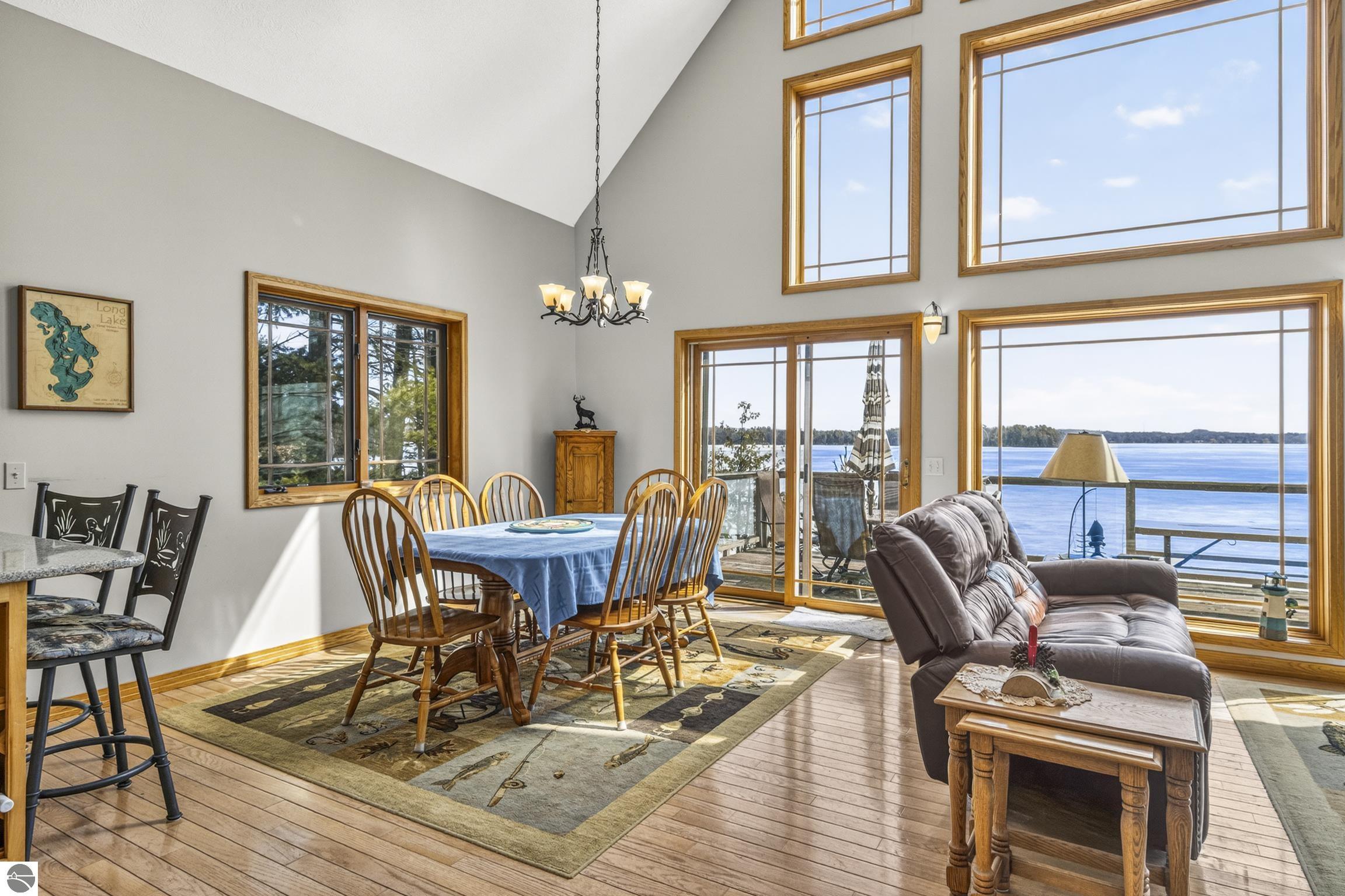 2414 Lake Drive # 7