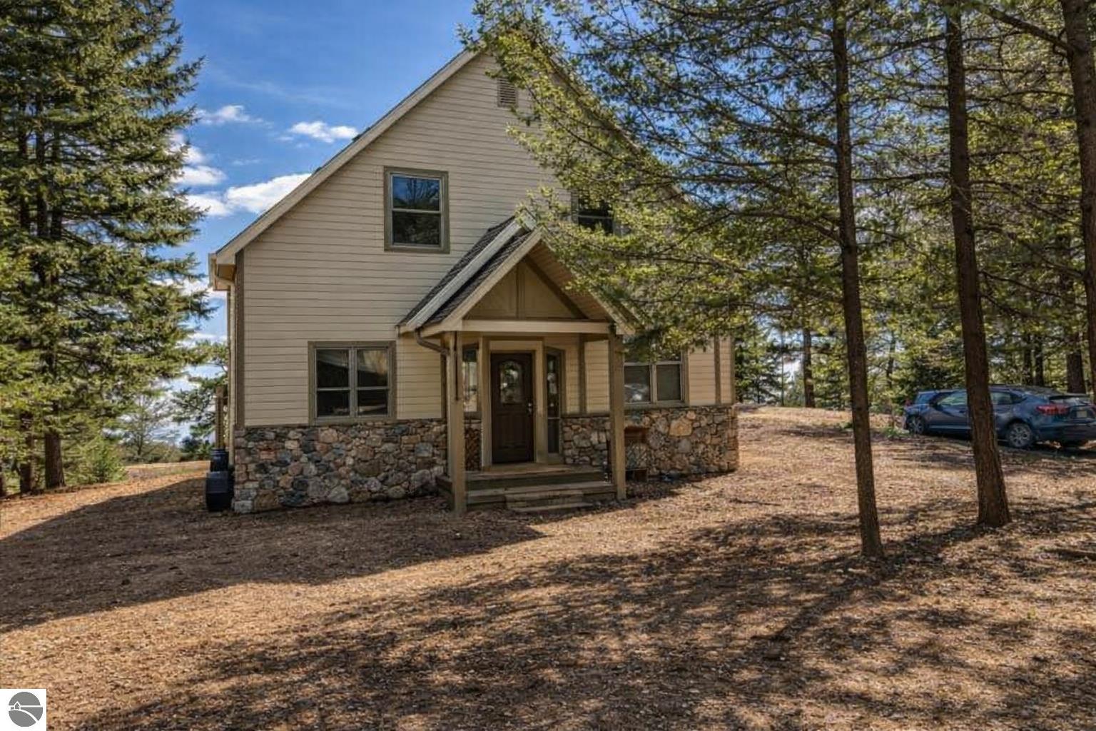 2414 Lake Drive # 7