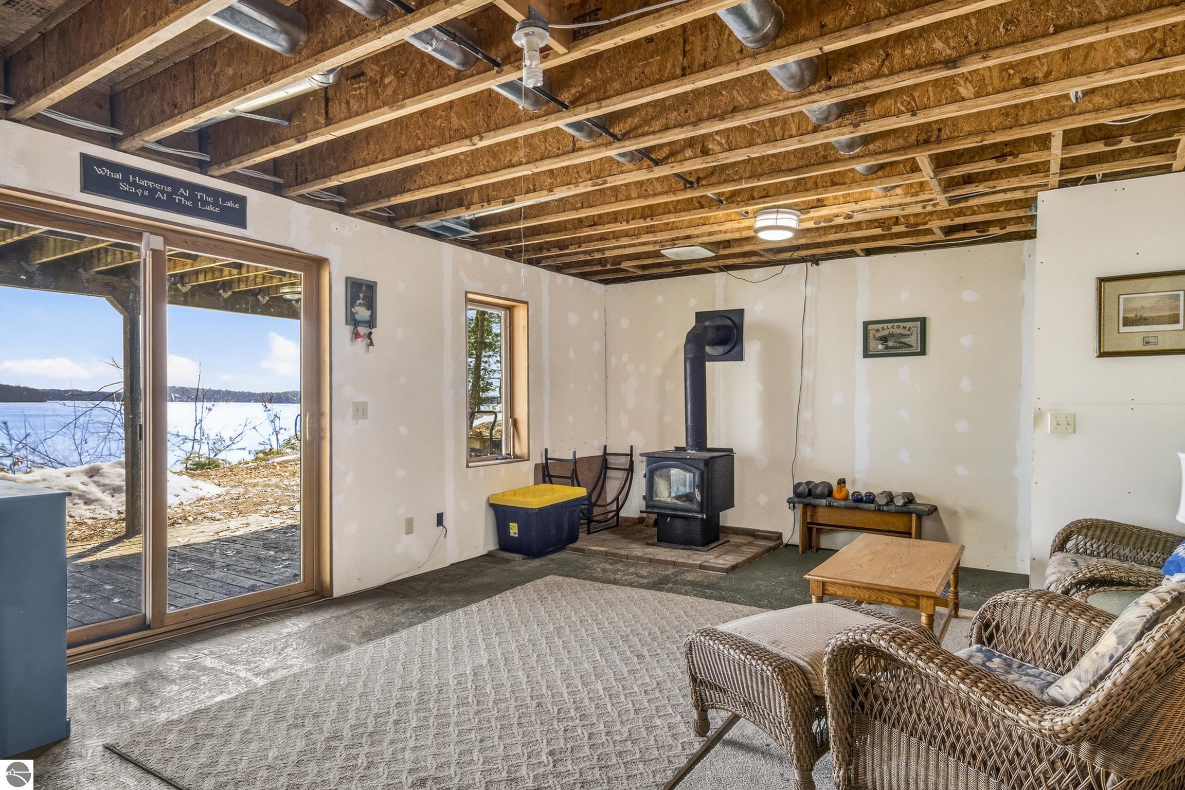 2414 Lake Drive # 7