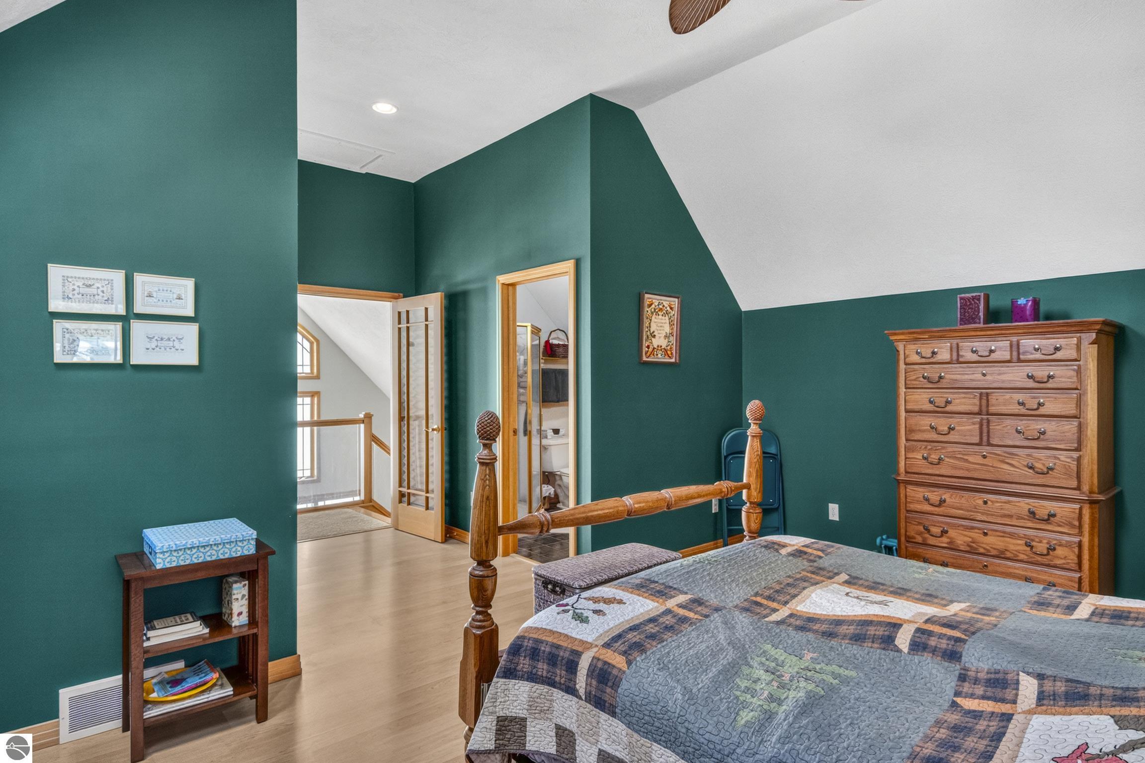 2414 Lake Drive # 7