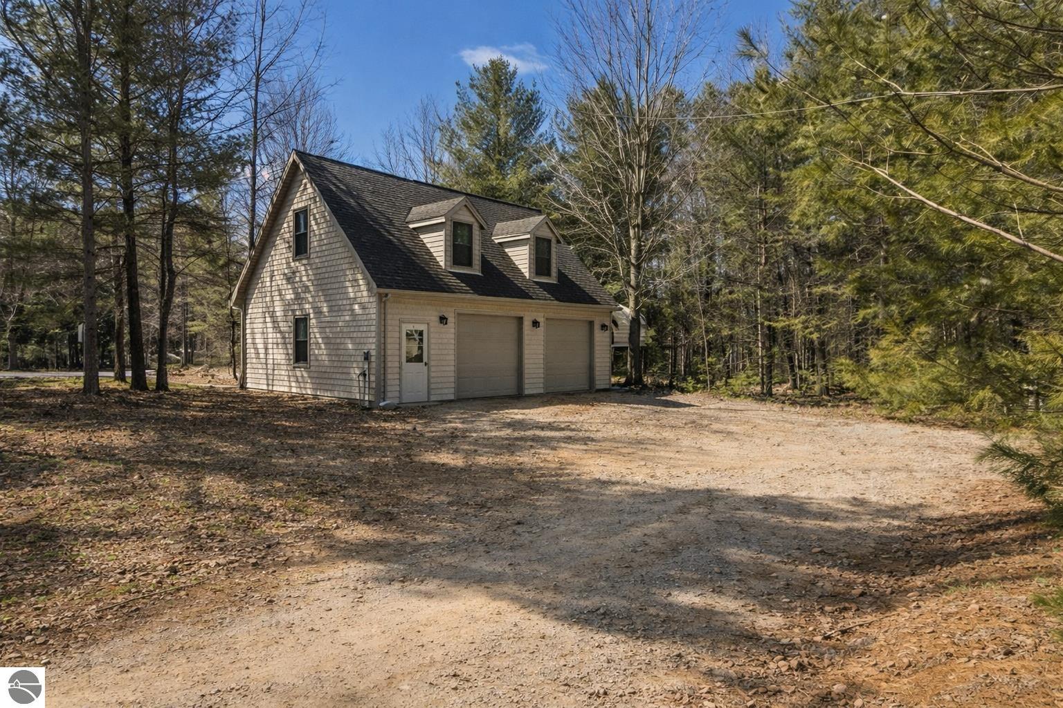 2414 Lake Drive # 7