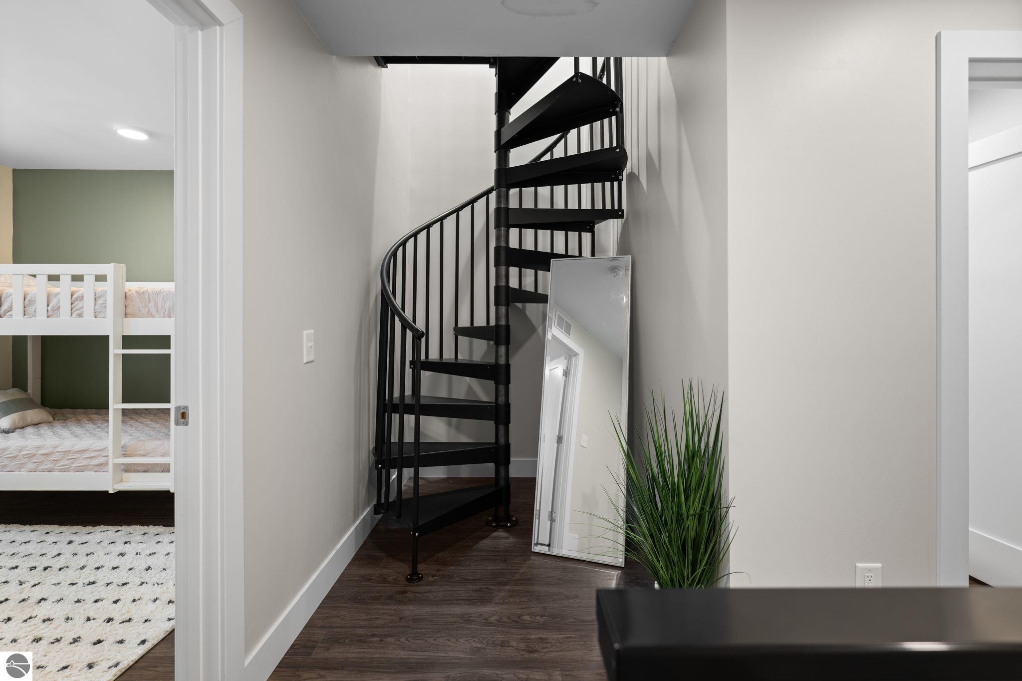 134 Gillis Street # 15