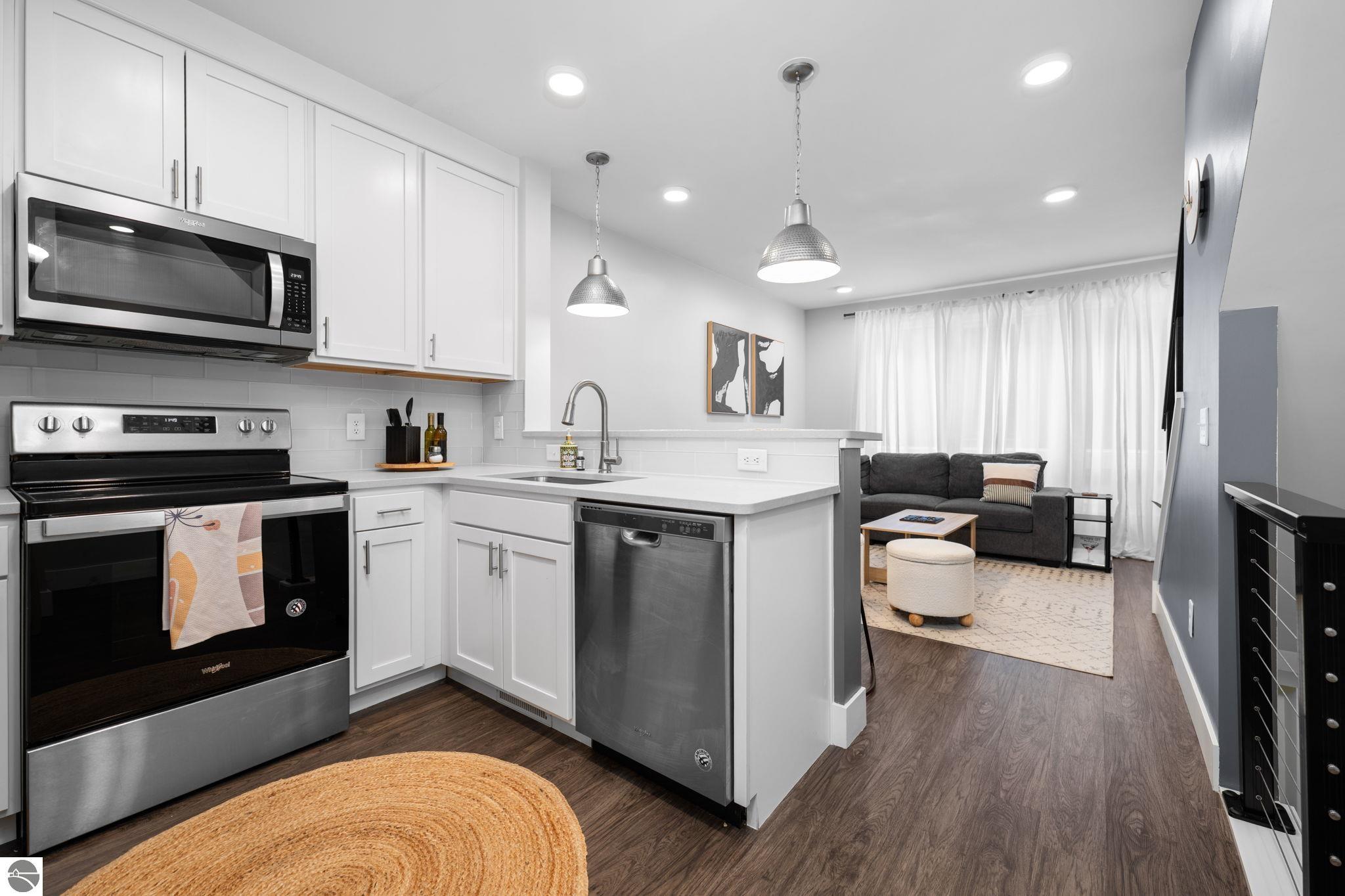 134 Gillis Street # 15