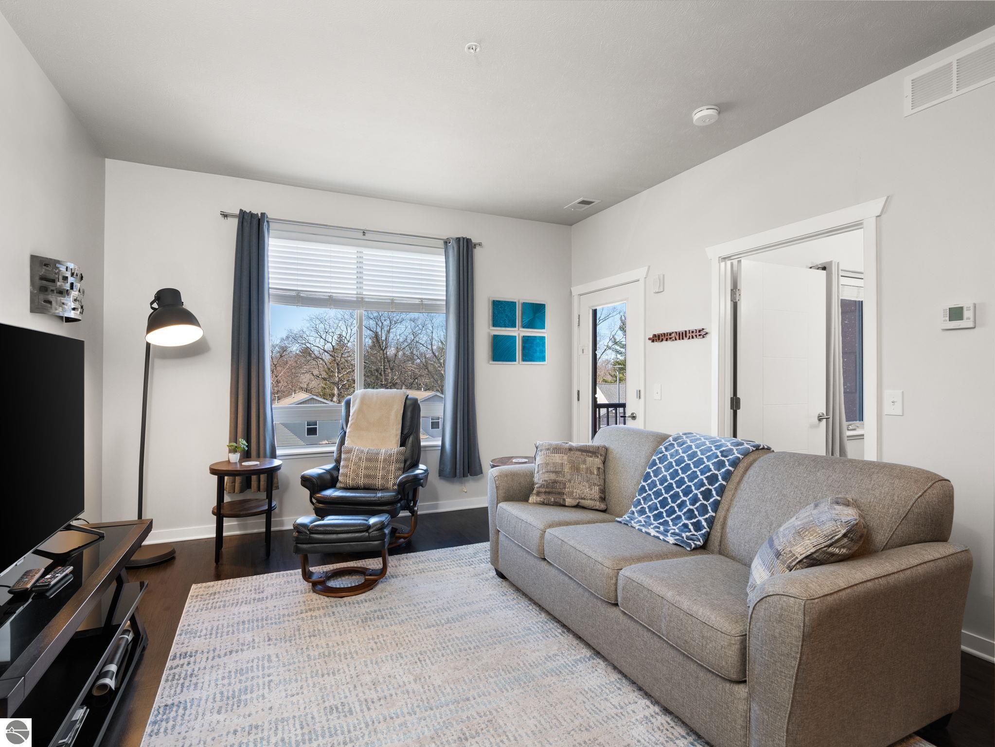 630 Garfield Avenue, S # 309