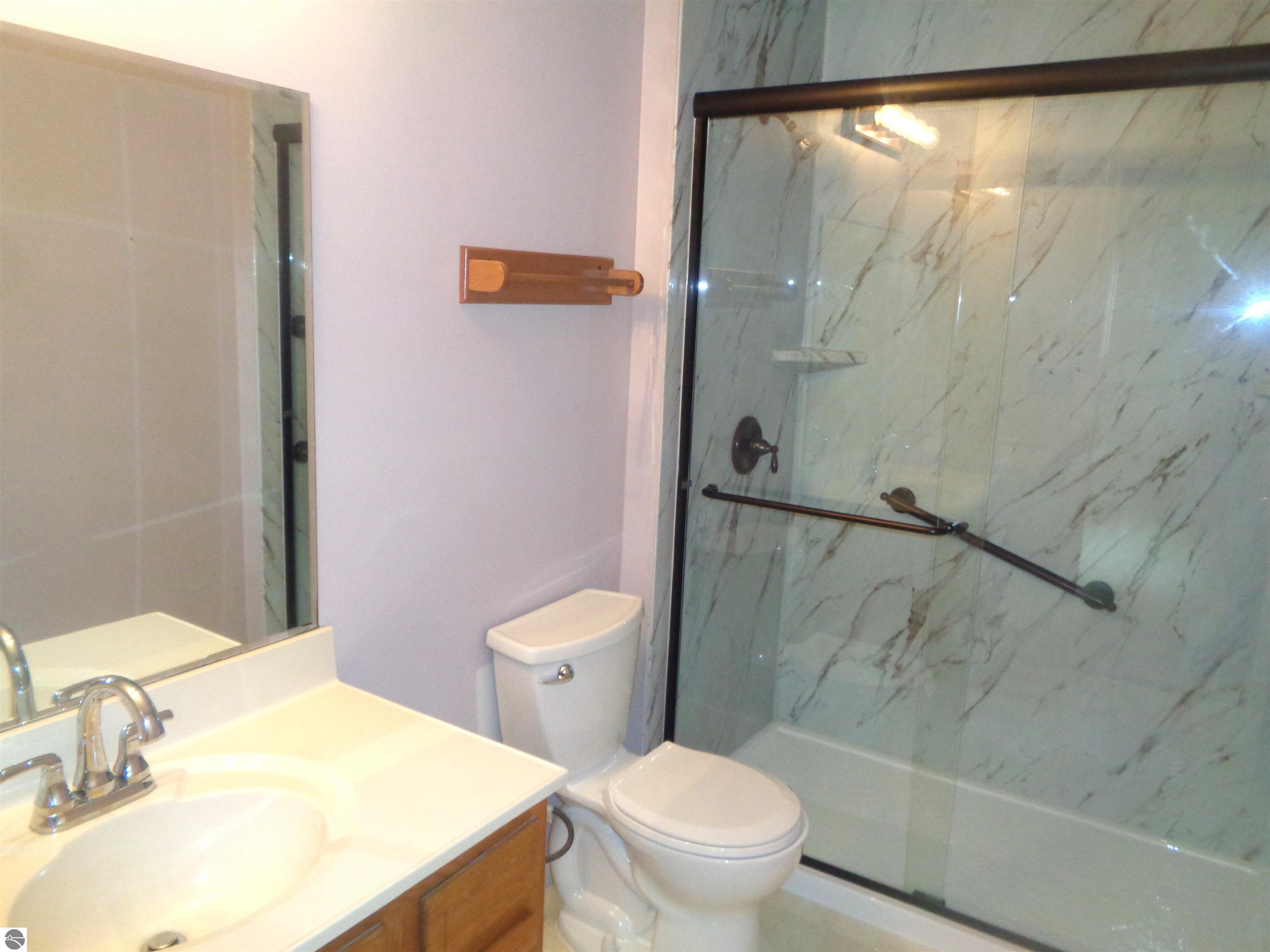 2108 S Sara Drive
