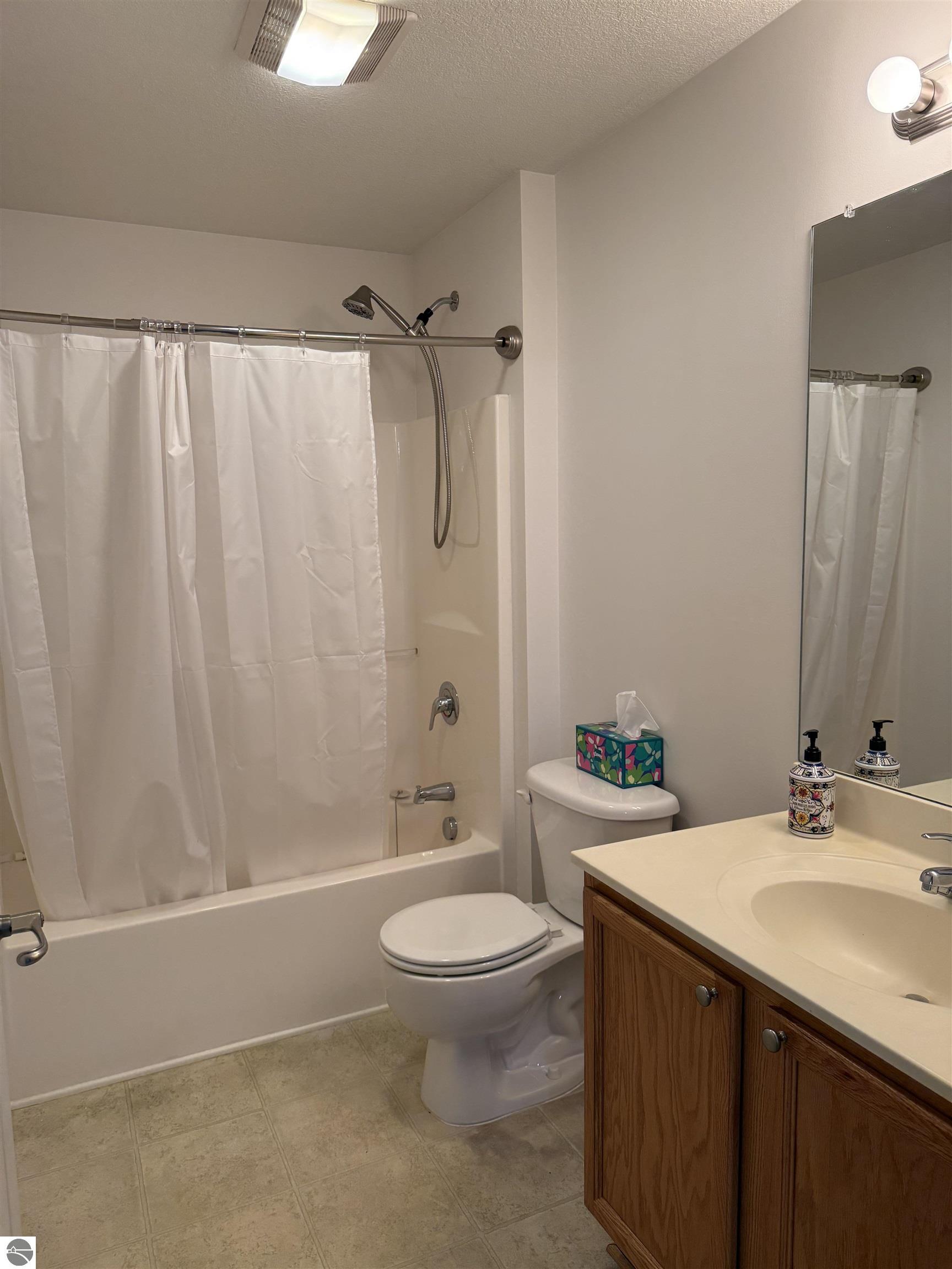 2068 Chelsea Lane # 13