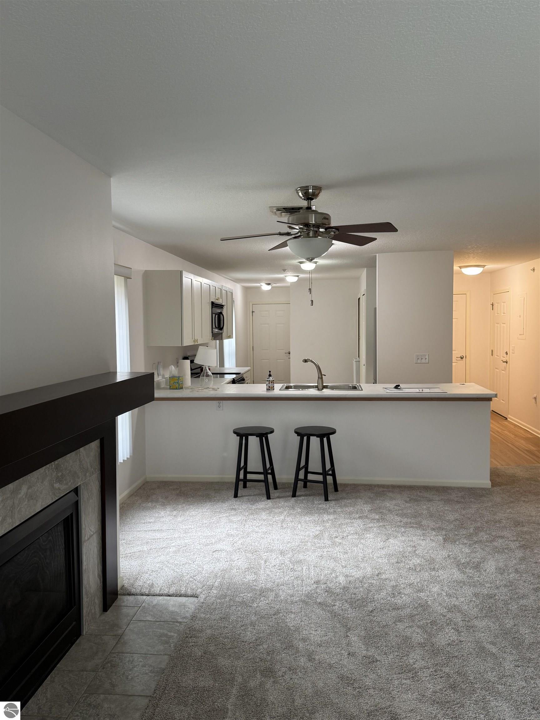 2068 Chelsea Lane # 13