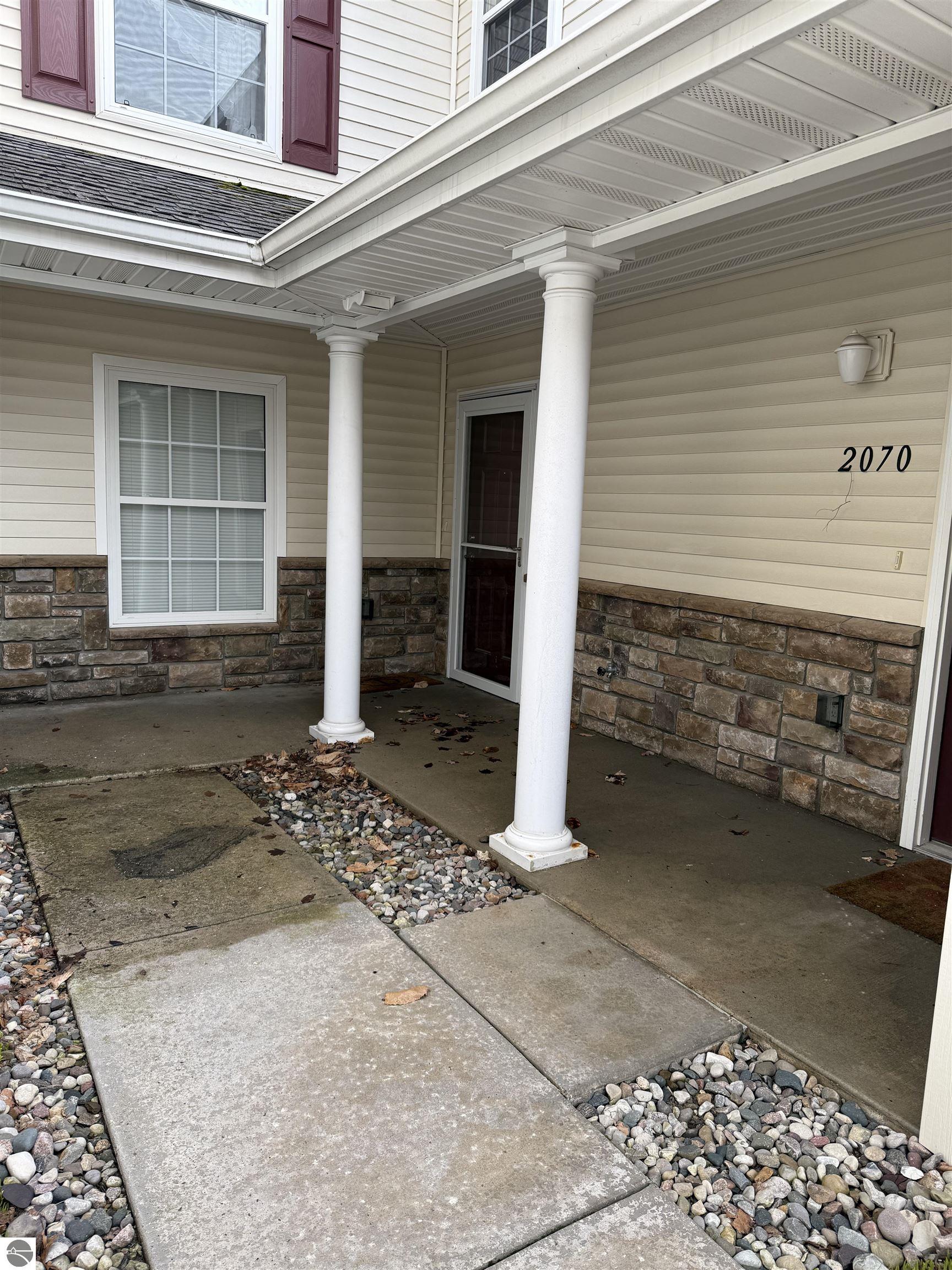 2068 Chelsea Lane # 13