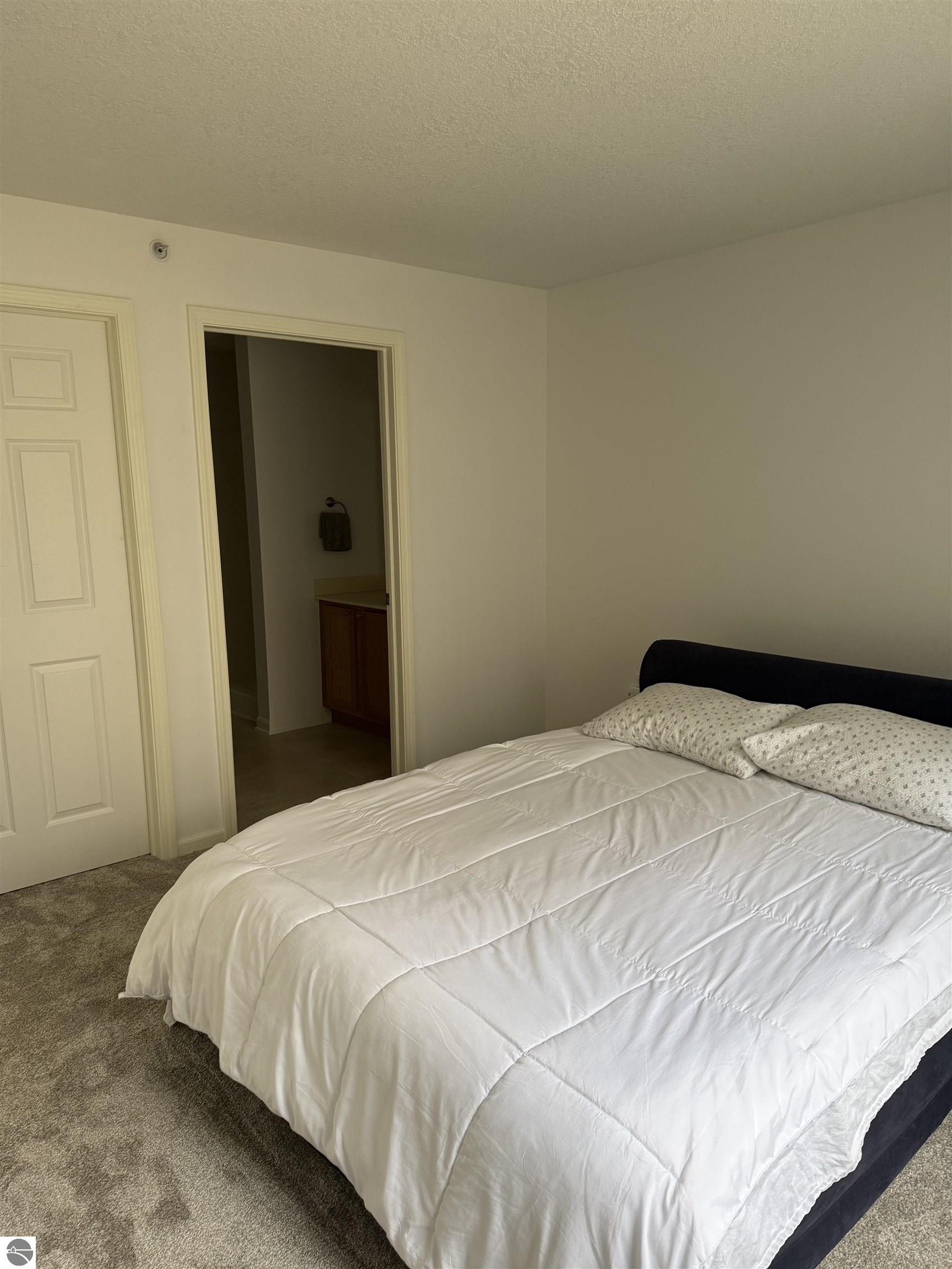 2068 Chelsea Lane # 13