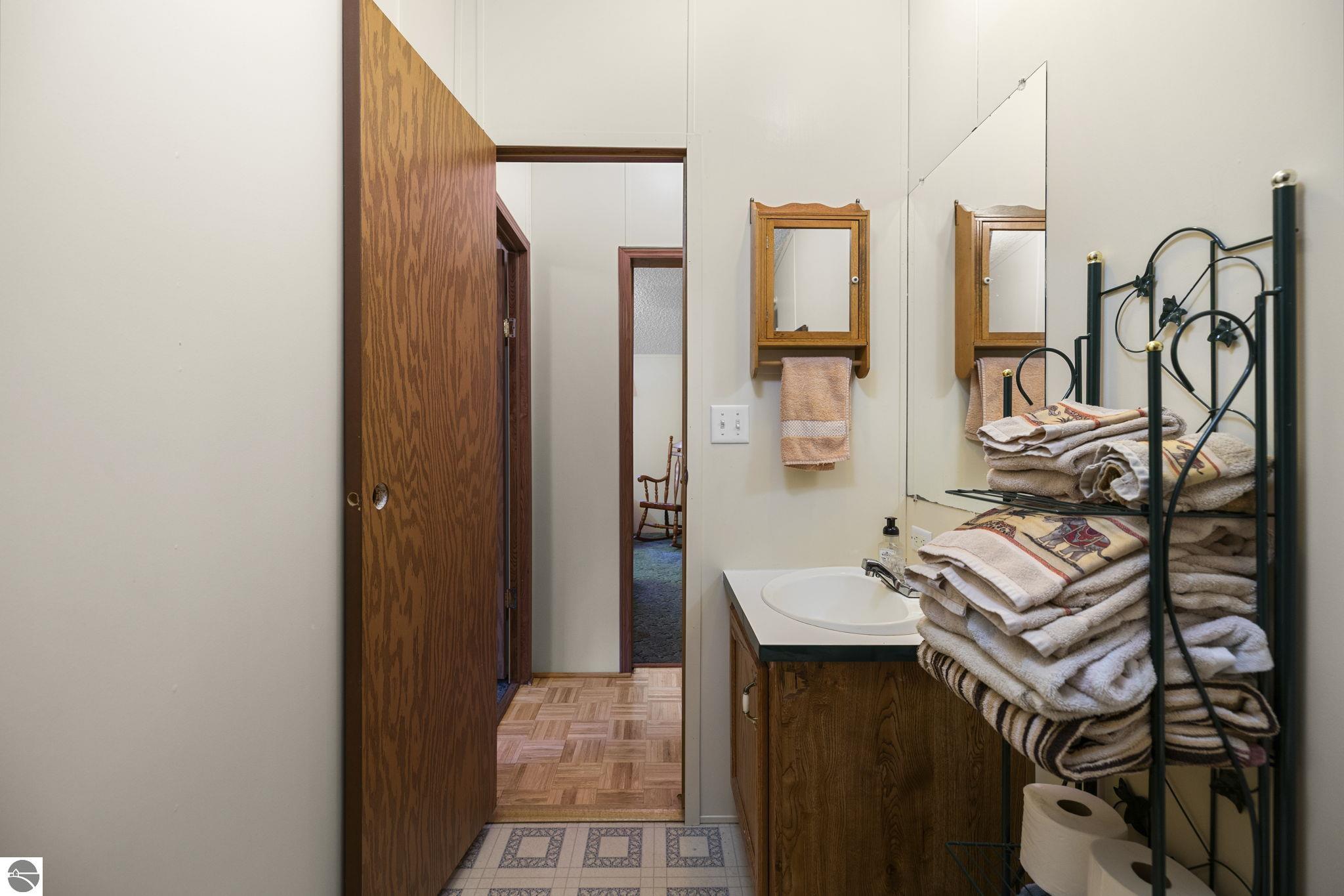 7149 W Blue Lake Road, Ne