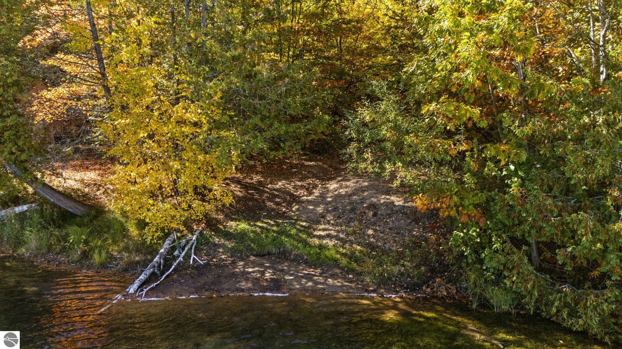 7149 W Blue Lake Road, Ne