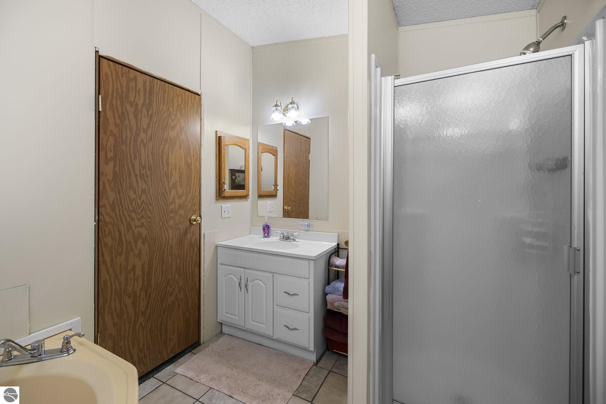 7149 W Blue Lake Road, Ne