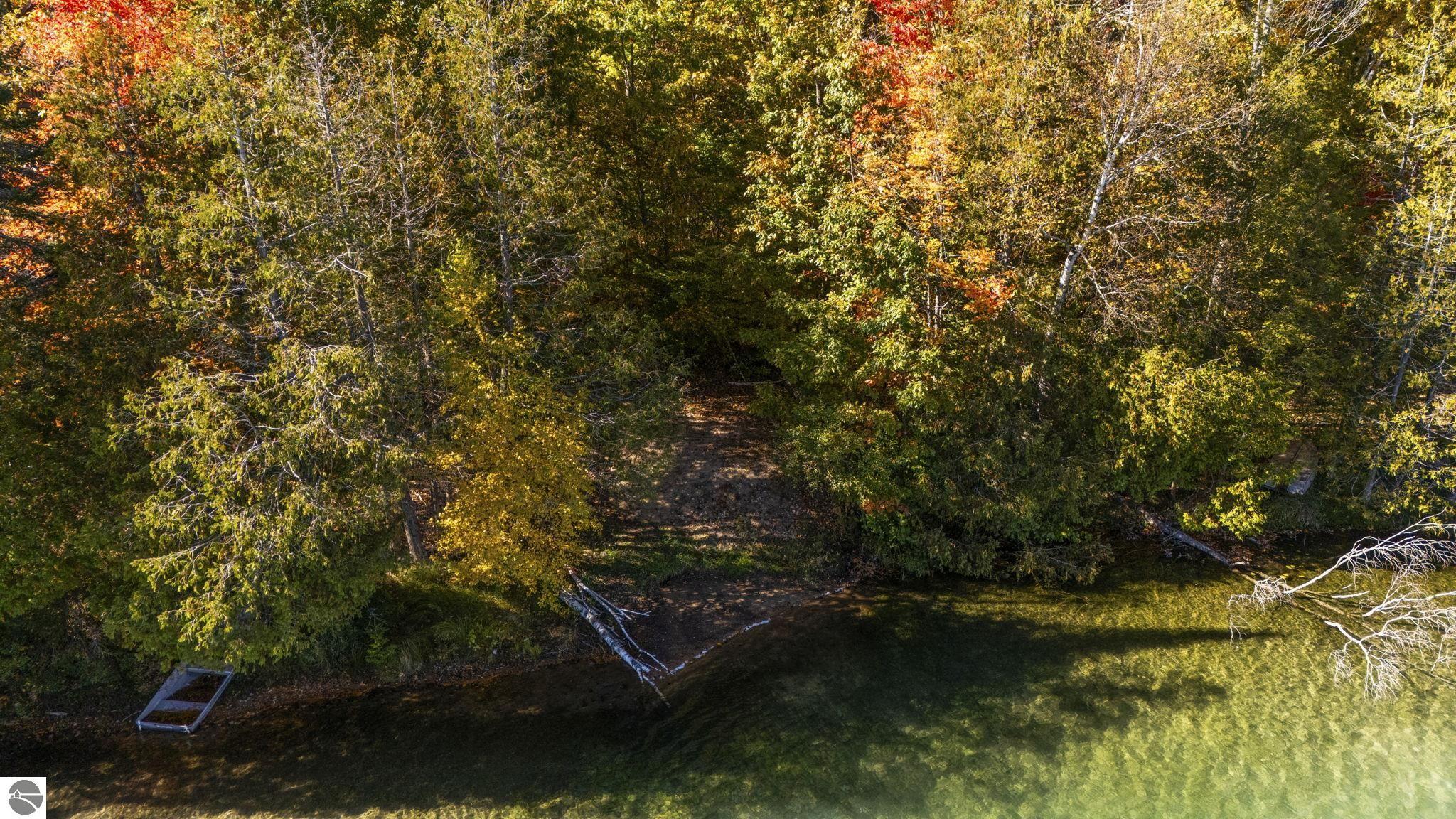 7149 W Blue Lake Road, Ne