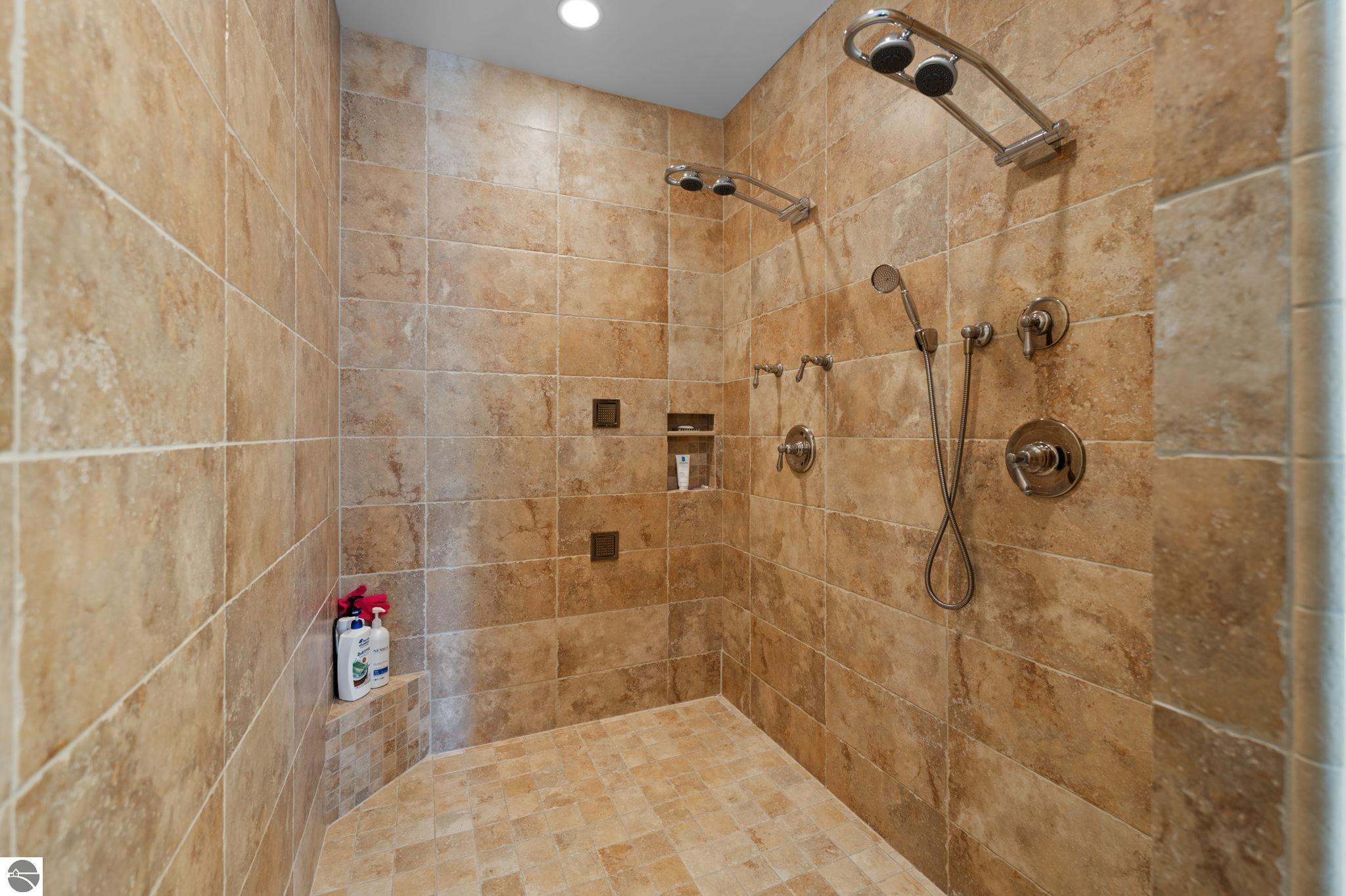 6802 Brandow Woods