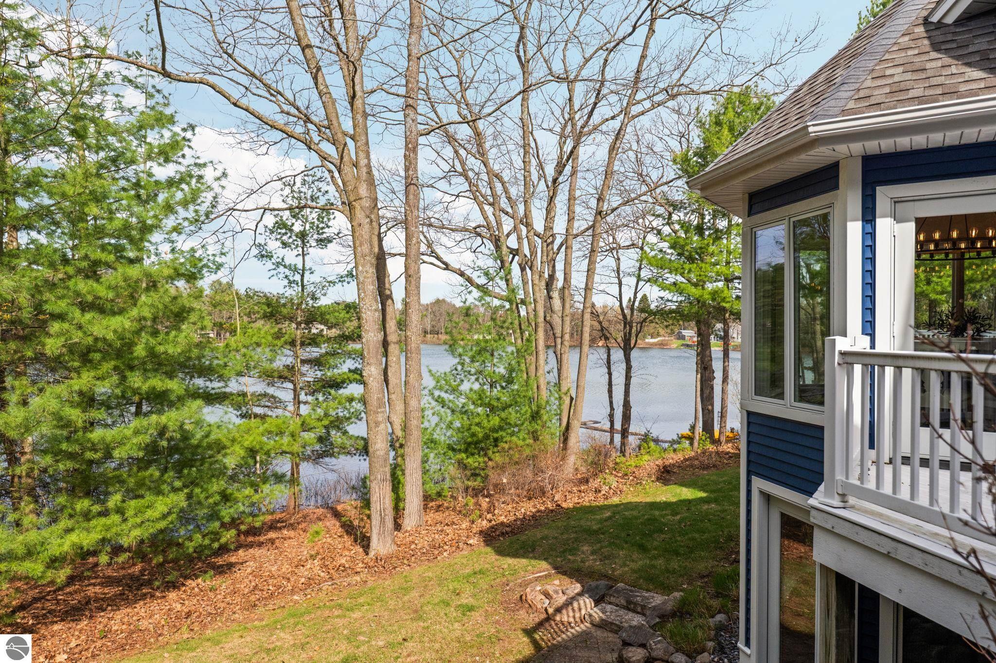 6802 Brandow Woods