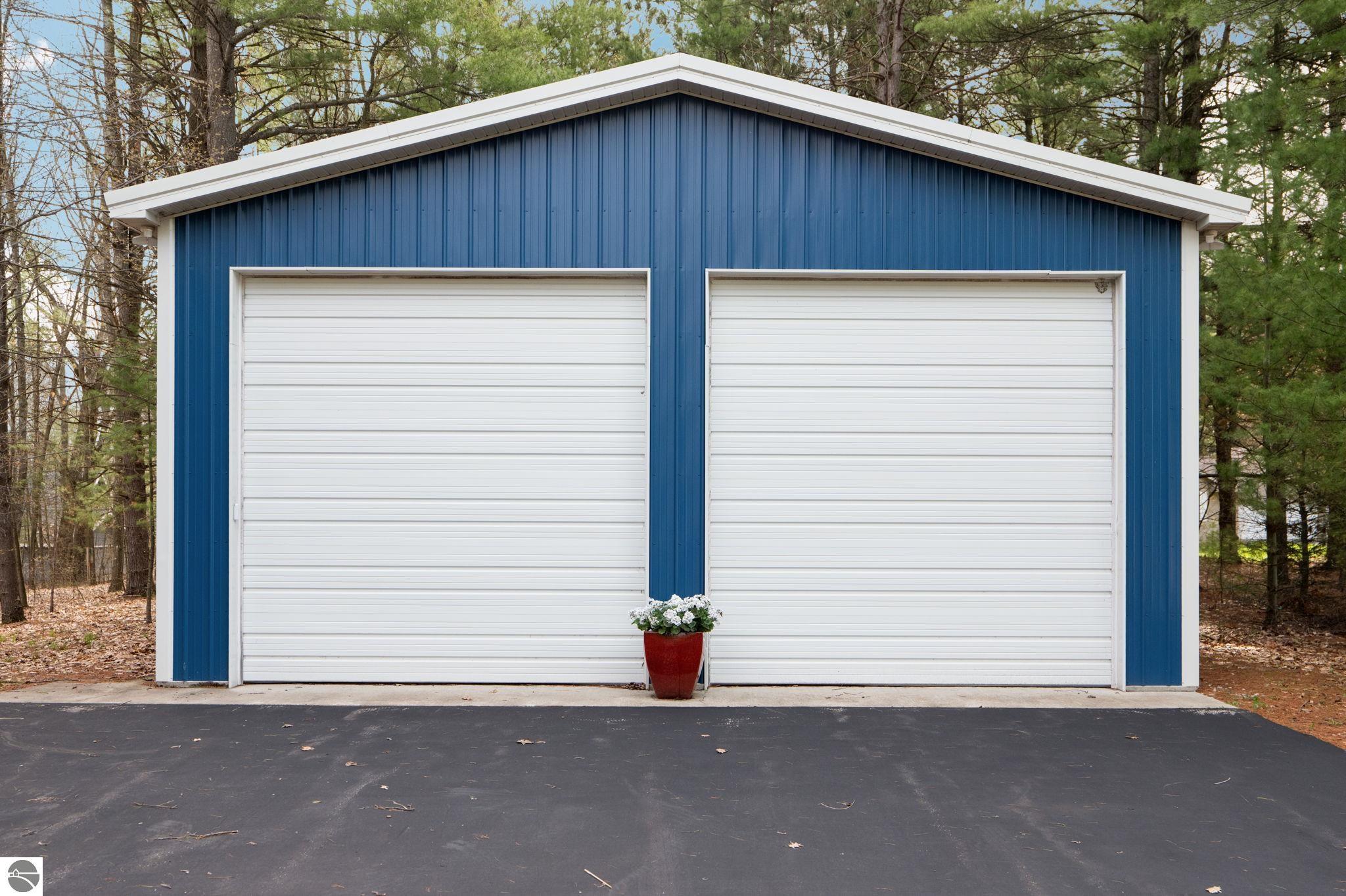 6802 Brandow Woods
