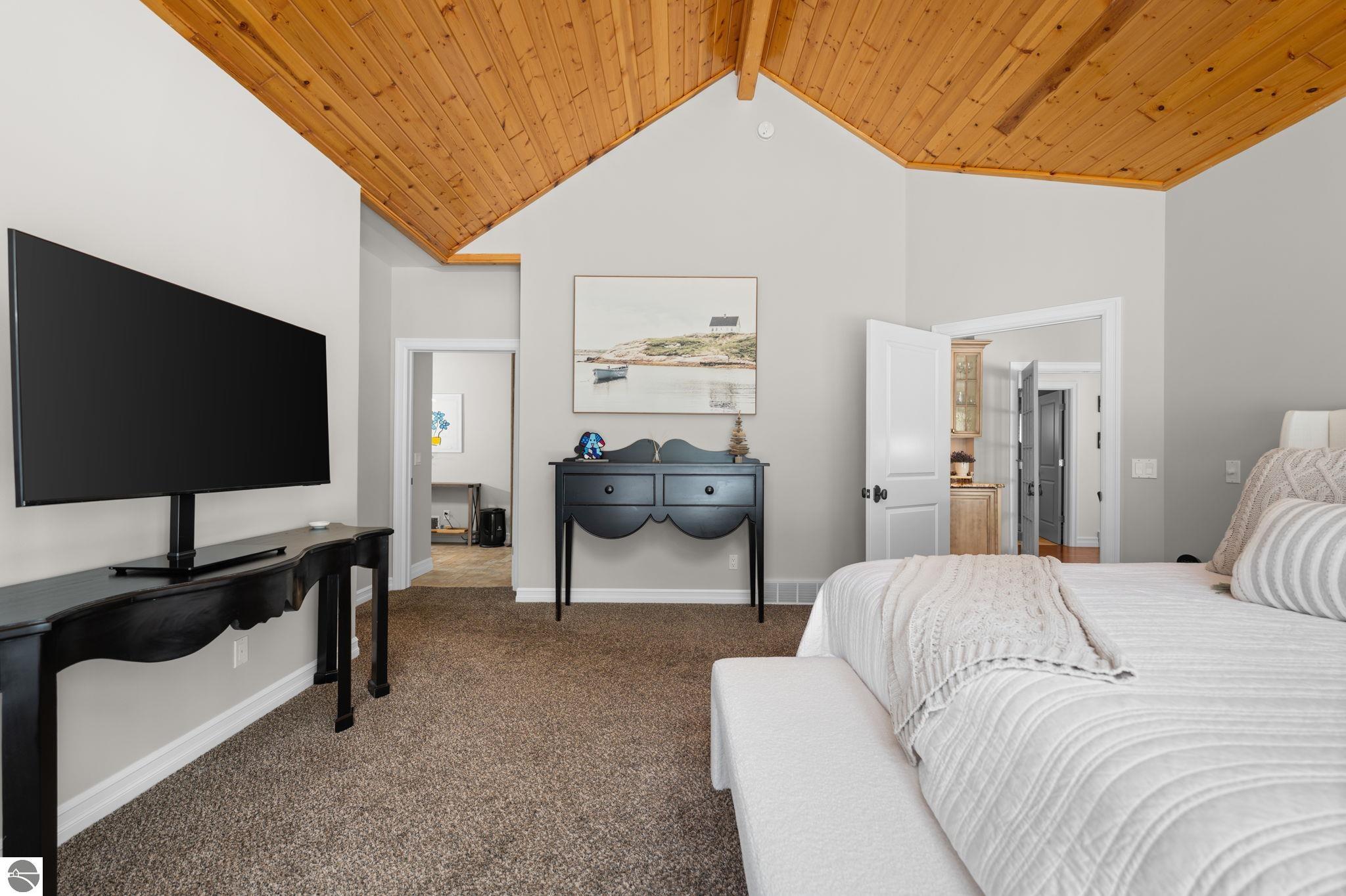 6802 Brandow Woods