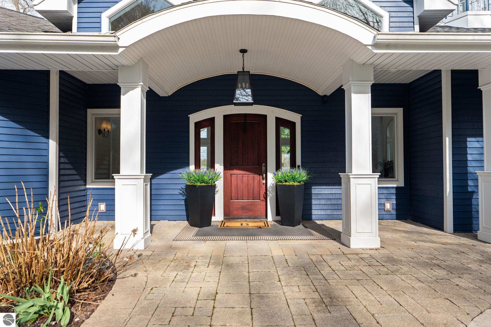 6802 Brandow Woods