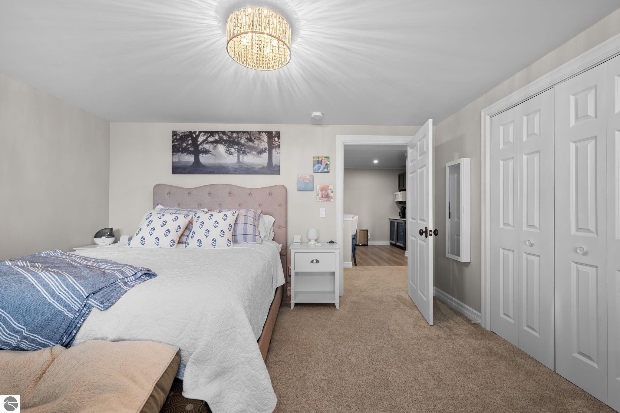 6802 Brandow Woods
