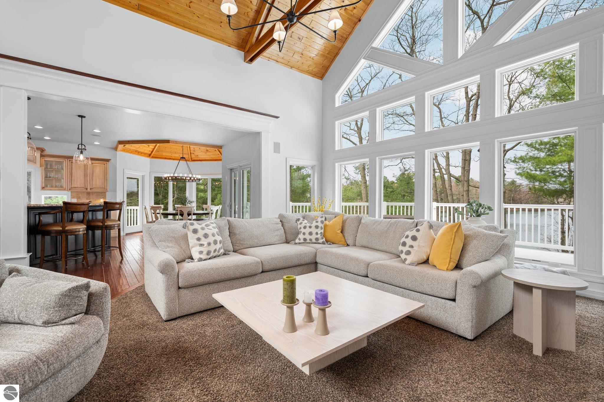 6802 Brandow Woods