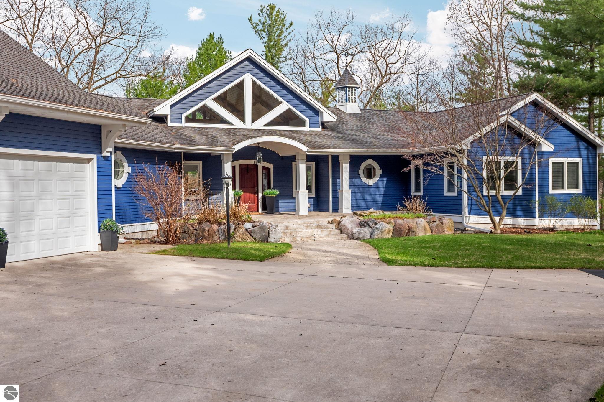 6802 Brandow Woods
