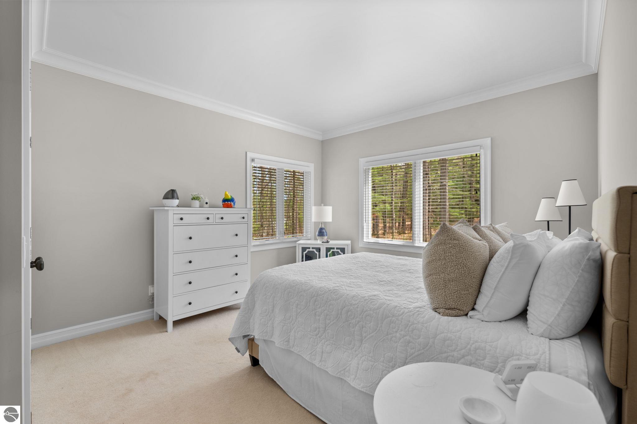 6802 Brandow Woods