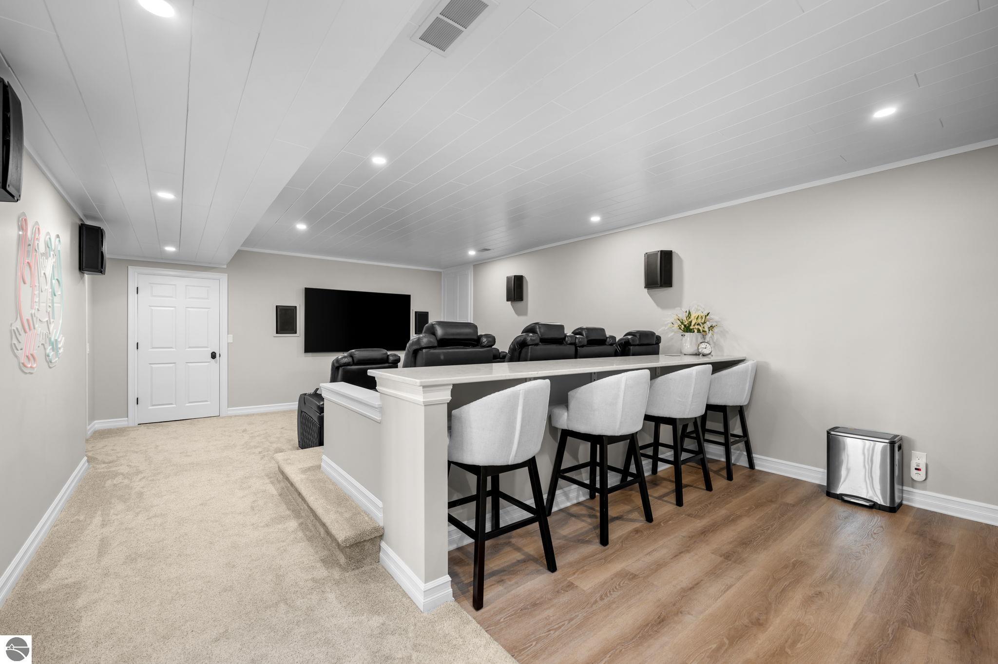 6802 Brandow Woods