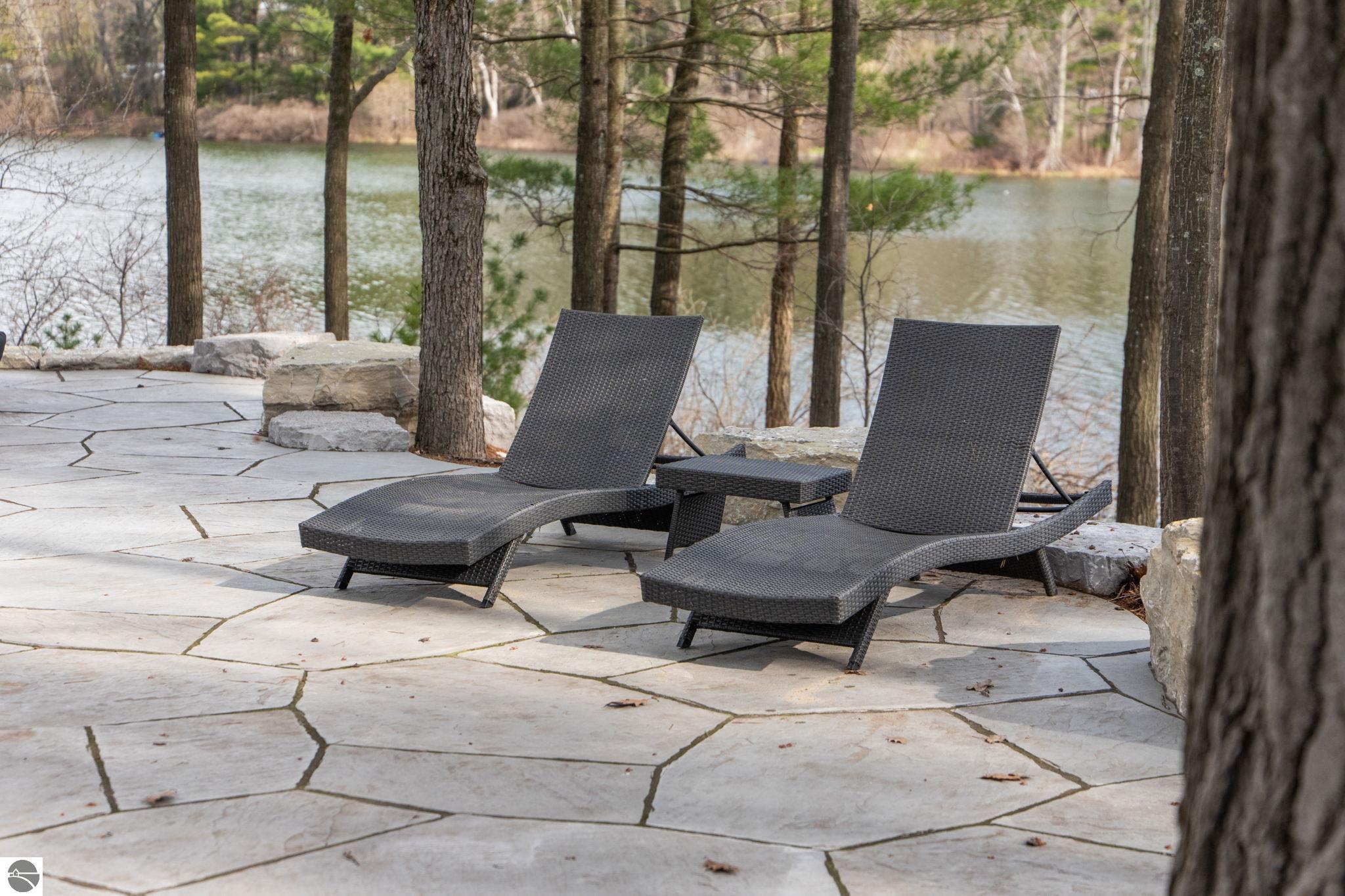 6802 Brandow Woods