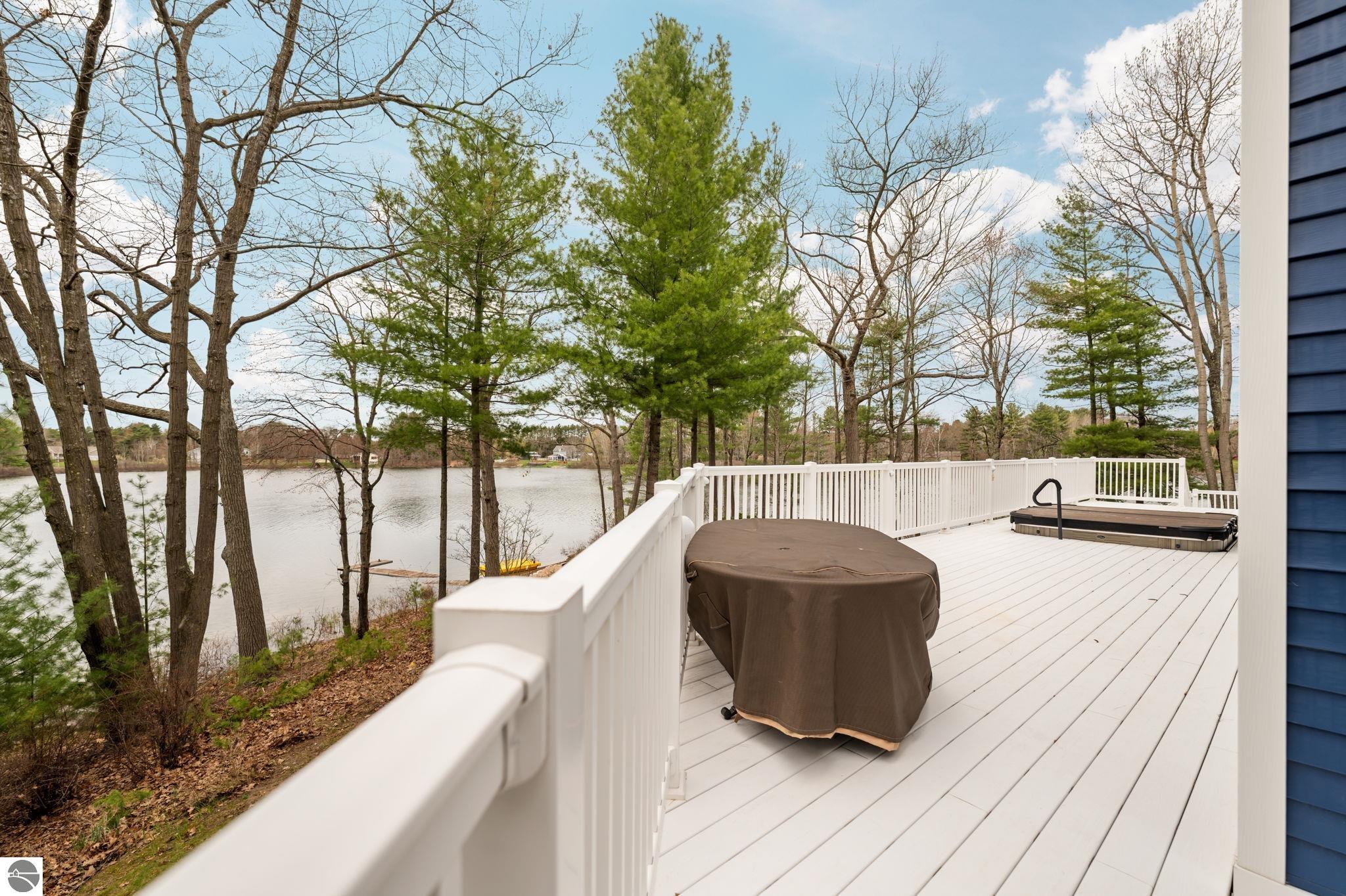 6802 Brandow Woods