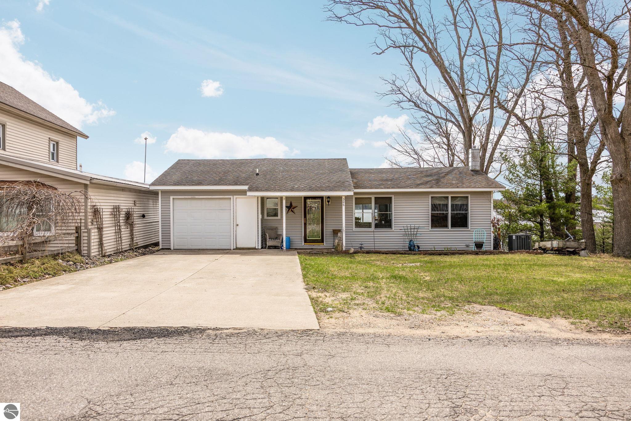 306 Bates