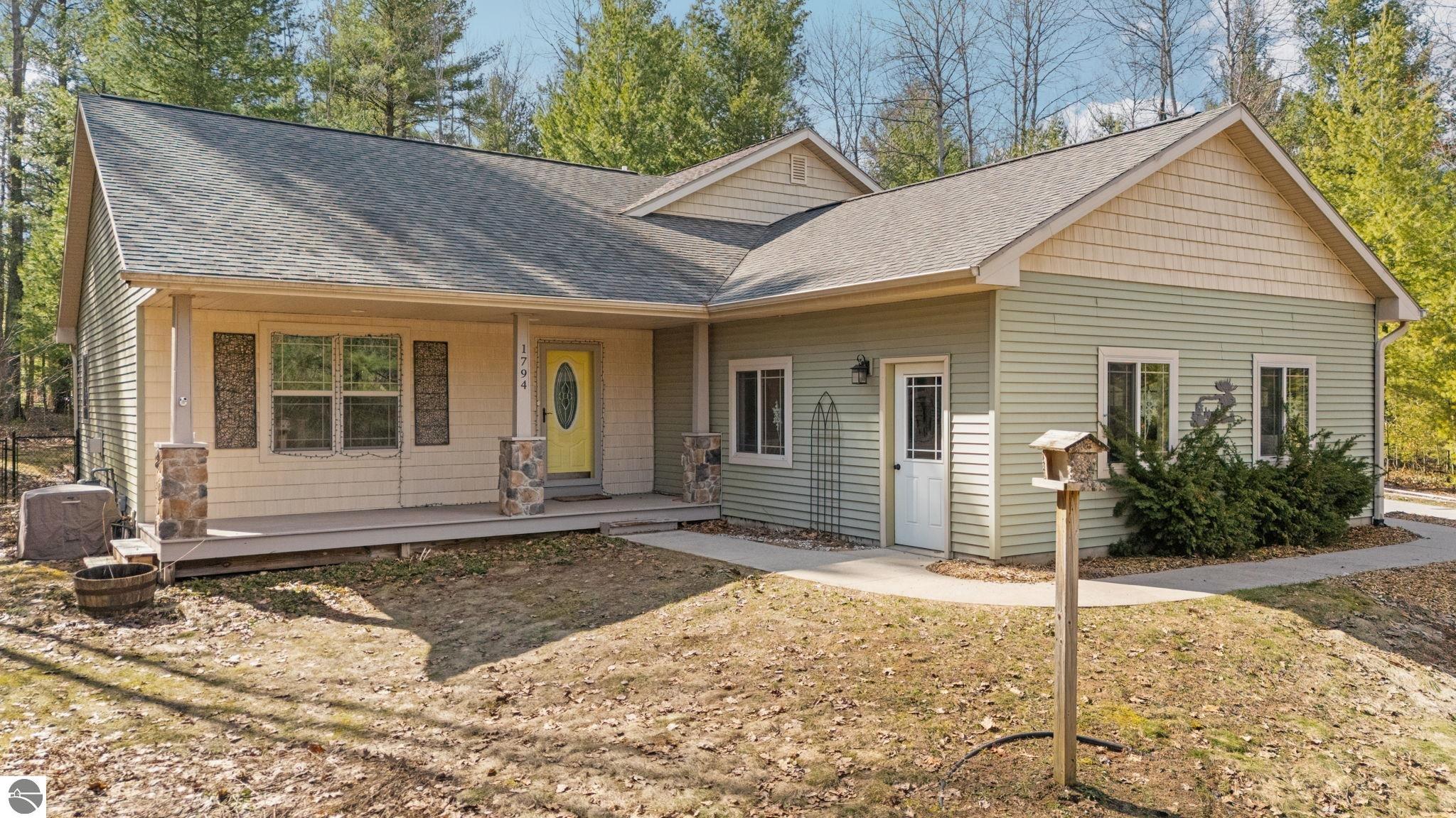 1794 Round Lake Road