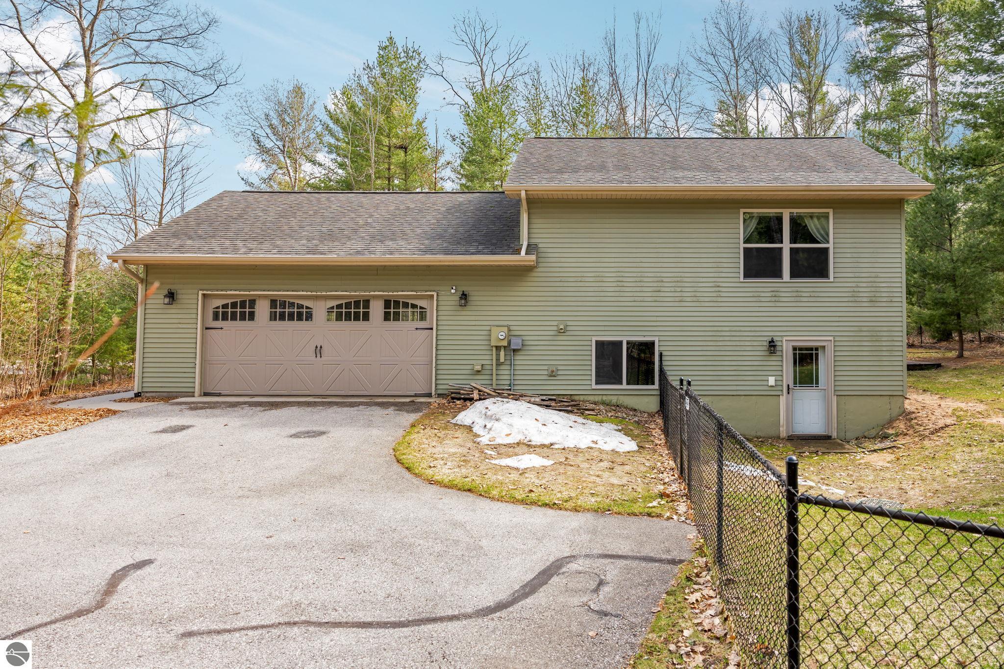 1794 Round Lake Road